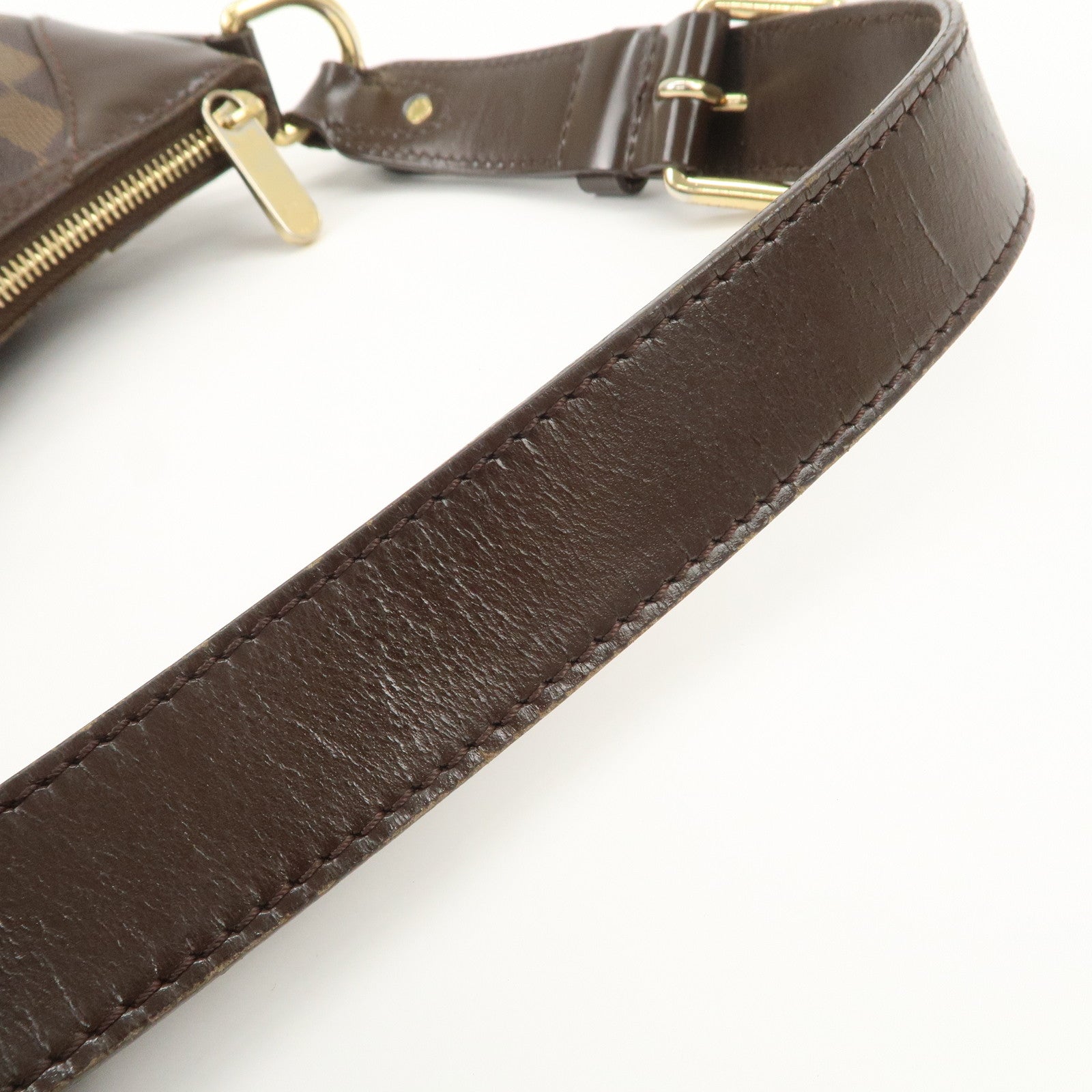 Louis Vuitton Damier Canvas Thames PM Shoulder Bag Hand Bag N48180