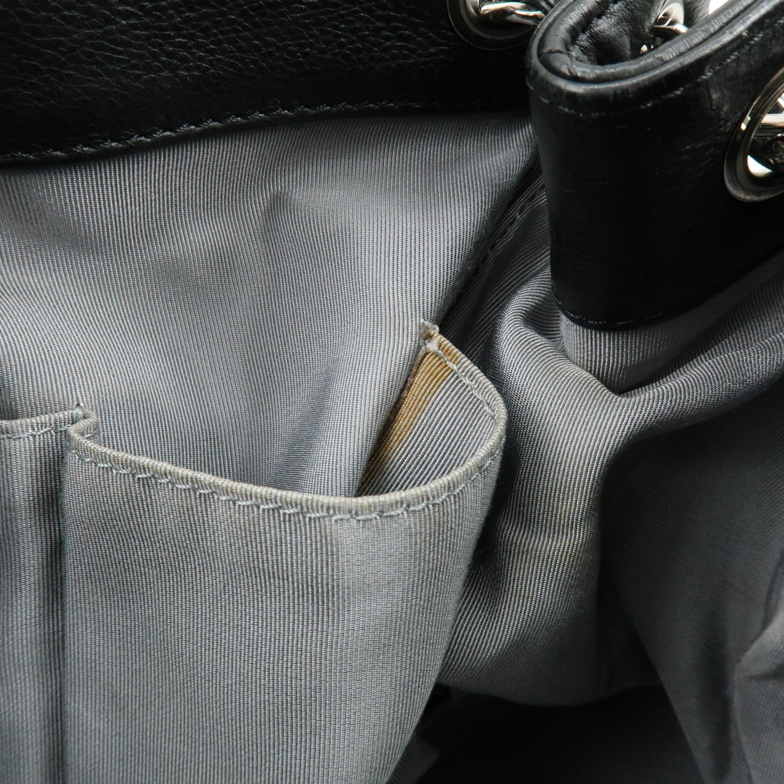 CHANEL Matelasse Leather Chain Tote Bag Shoulder Bag Black A67172