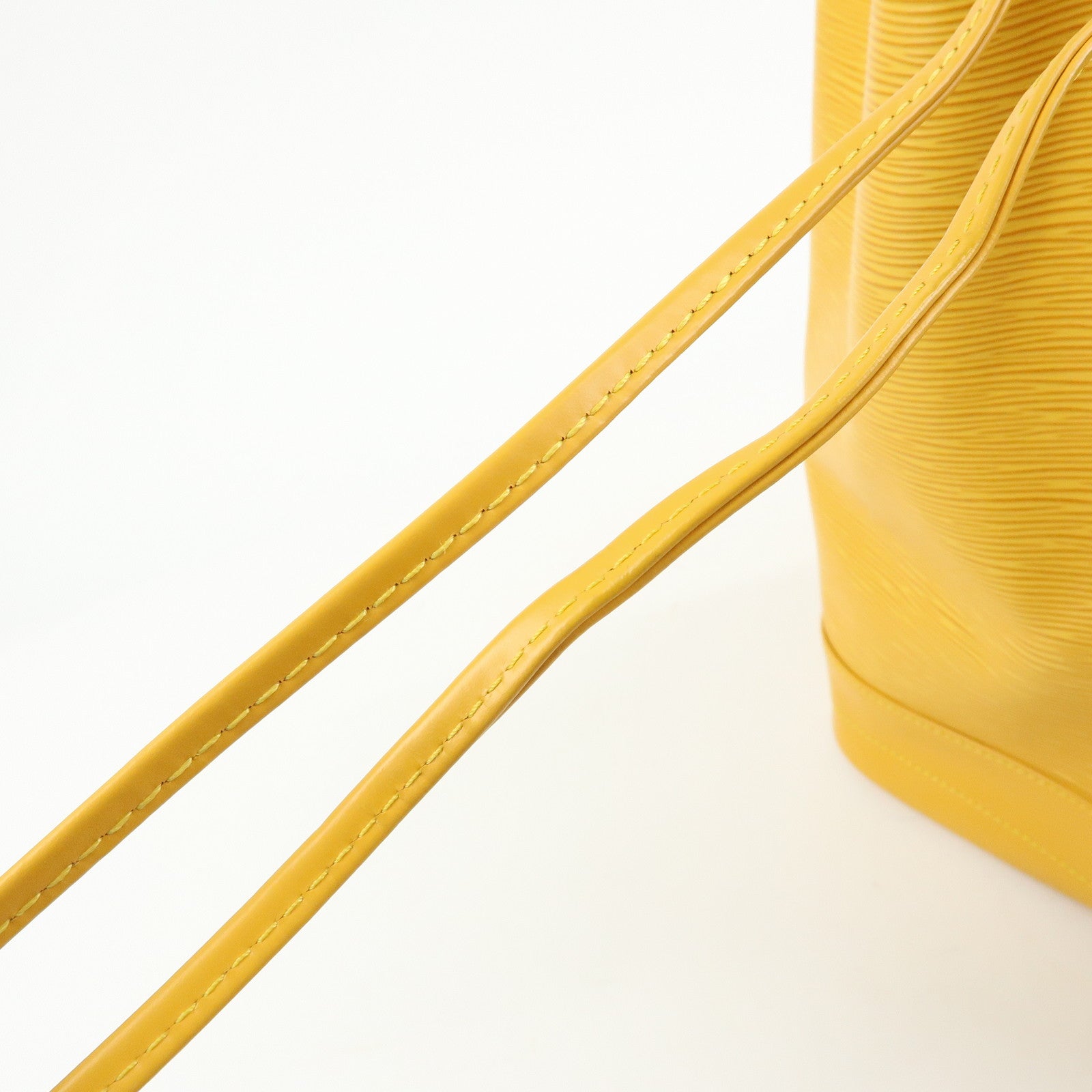Louis Vuitton Epi Noe Leather Shoulder Bag Tassili Yellow M44009