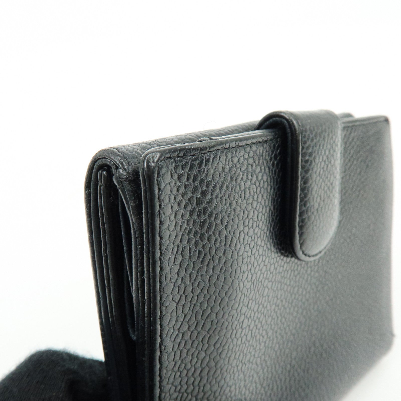 CHANEL COCO Mark Caviarskin Compact Bi-fold Wallet Black