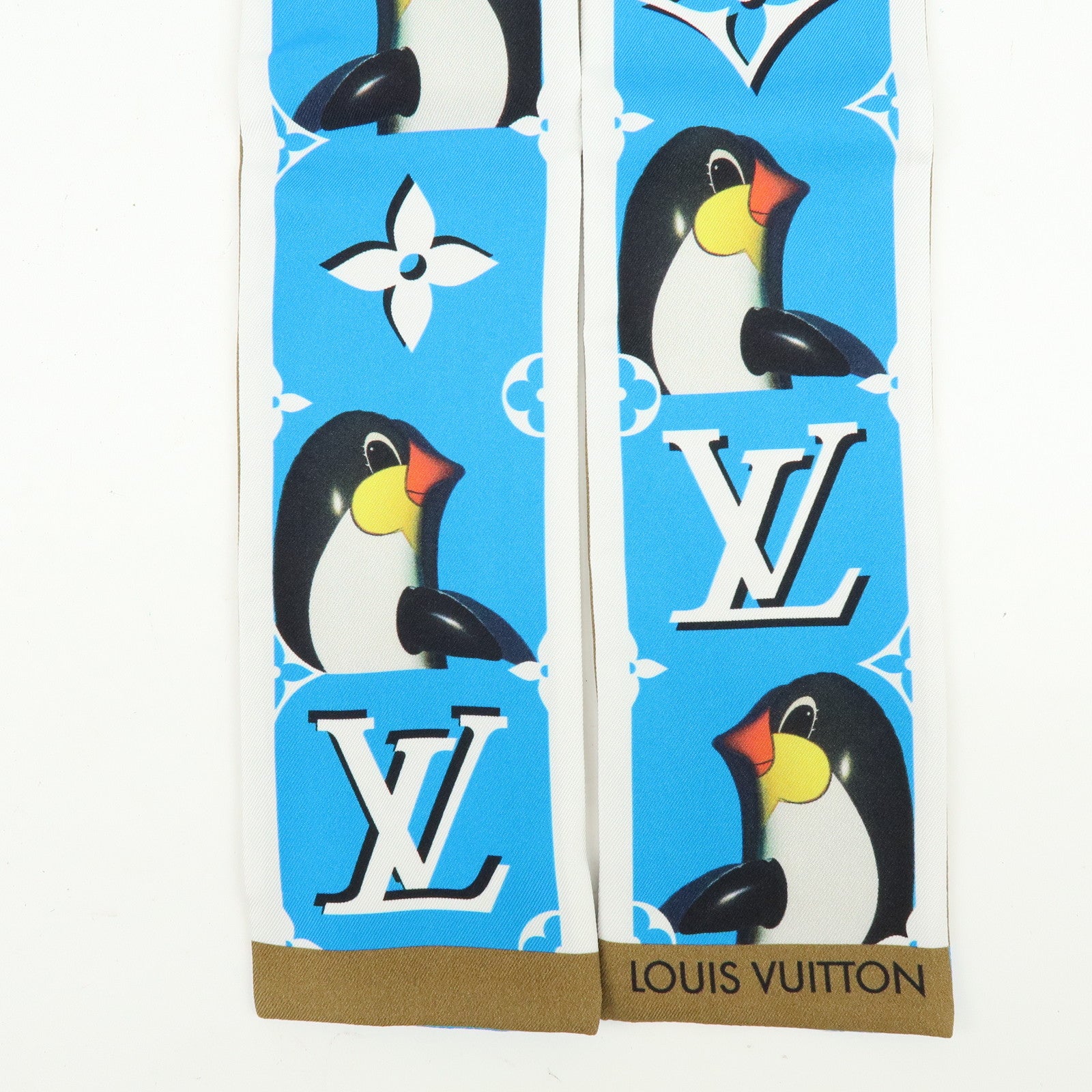 Louis Vuitton Monogram Silk100% Animogram Penguin Bandeau M90758