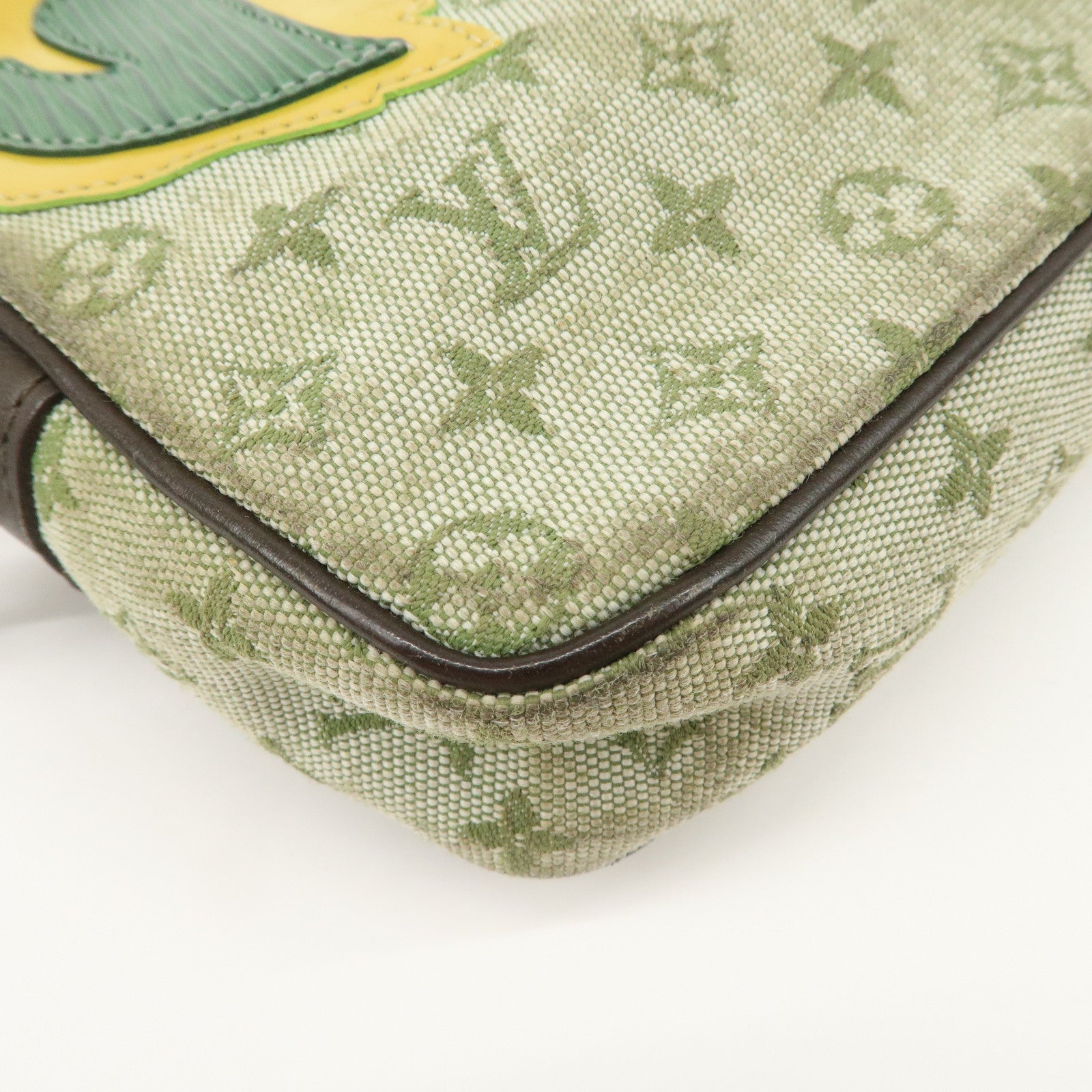 Louis Vuitton Monogram Mini Comte Dufé Pochette Fairy Tale M92274 Used