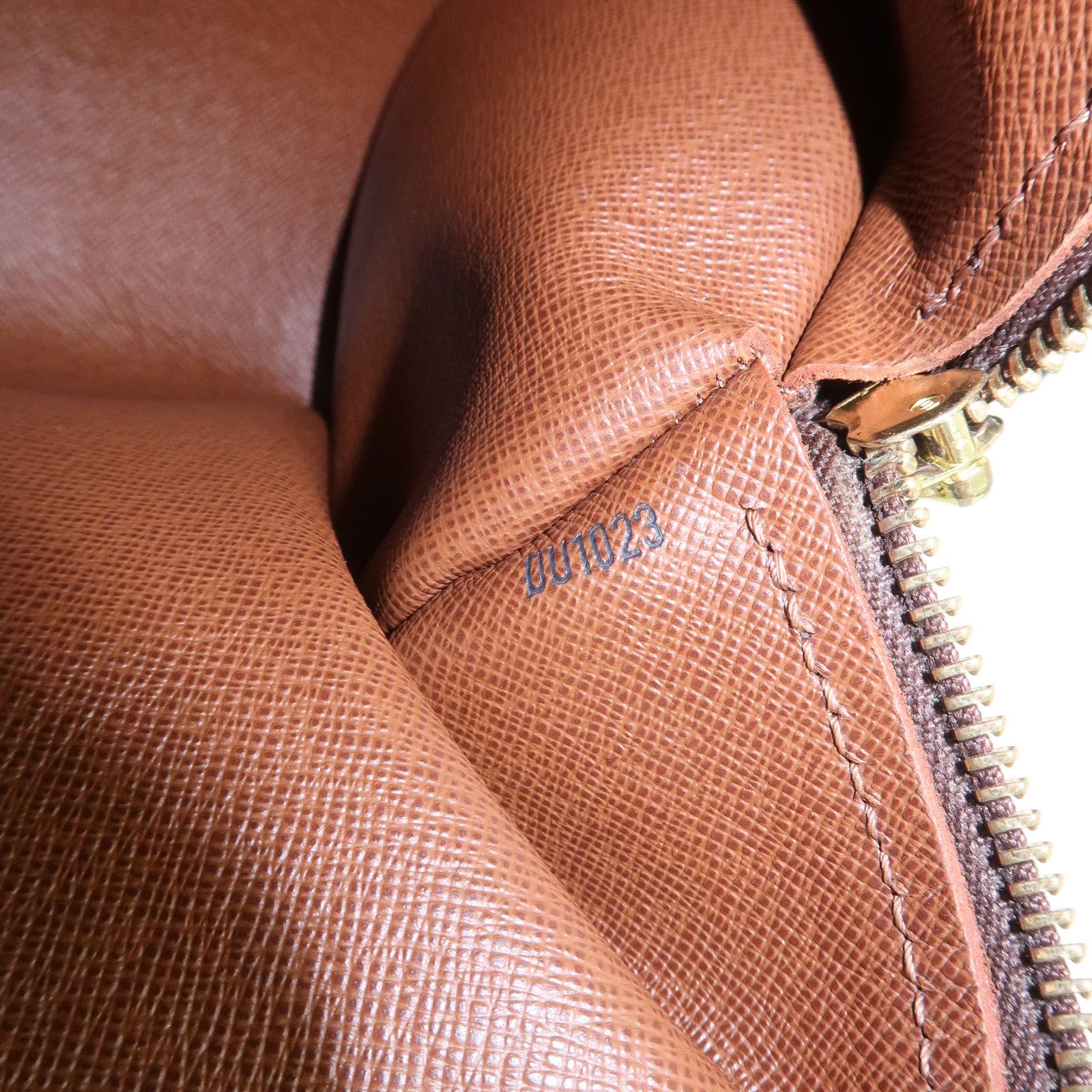 Louis Vuitton Monogram Papillon 26 Hand Bag Brown M51386