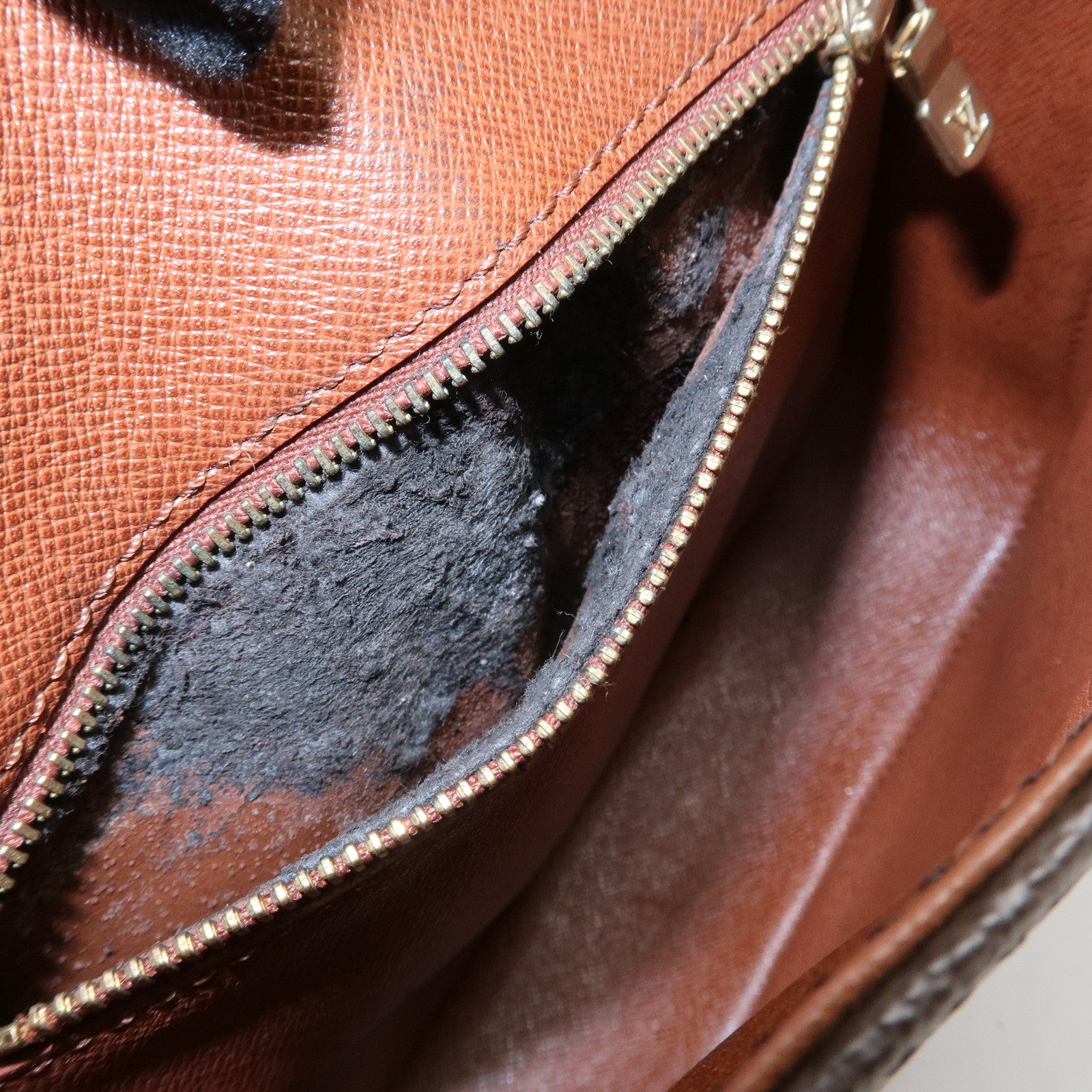 Louis Vuitton Monogram Mini Saint Cloud PM Shoulder Bag M51244