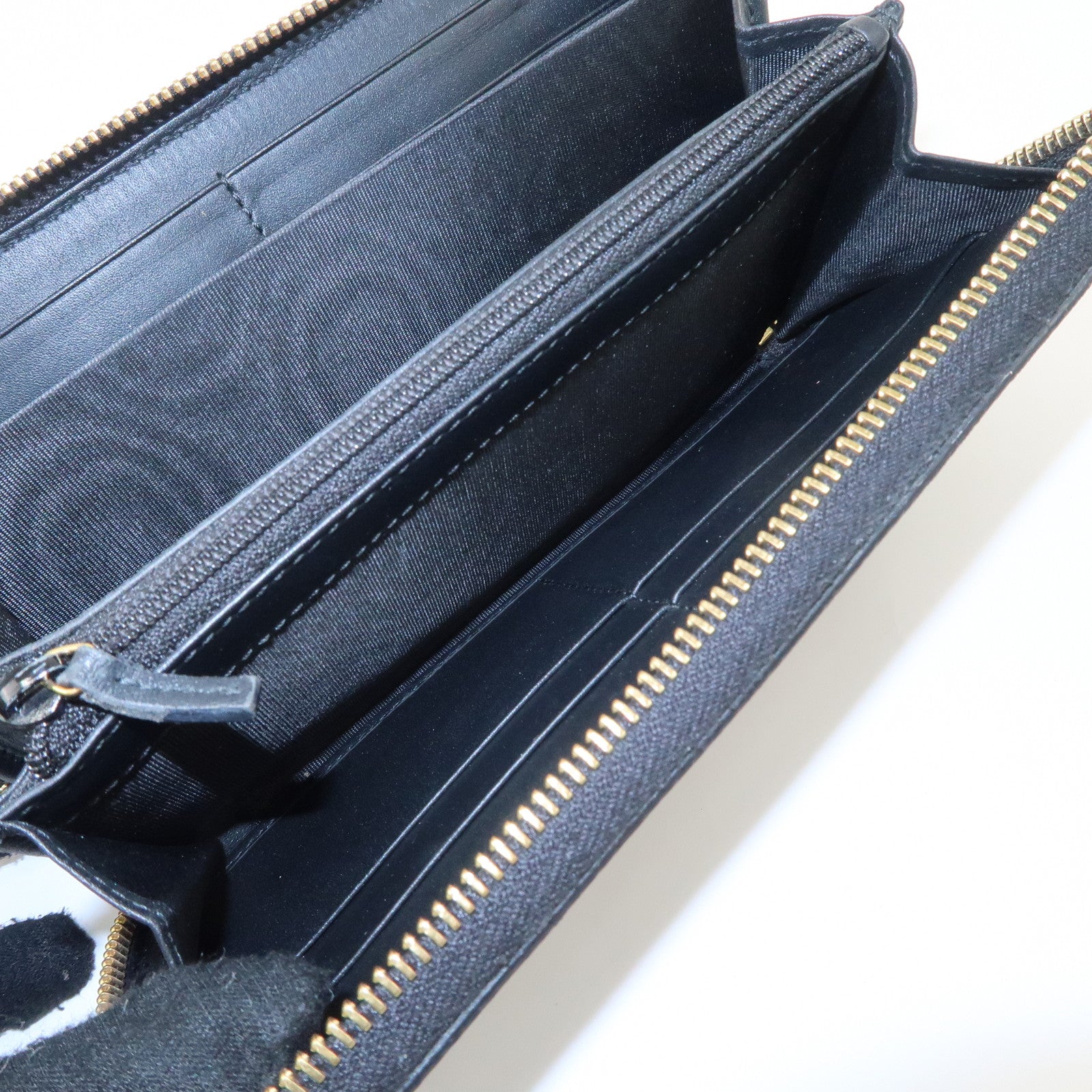 GUCCI GG Supreme Leather Round Zippy Wallet Black Beige 410102 Used