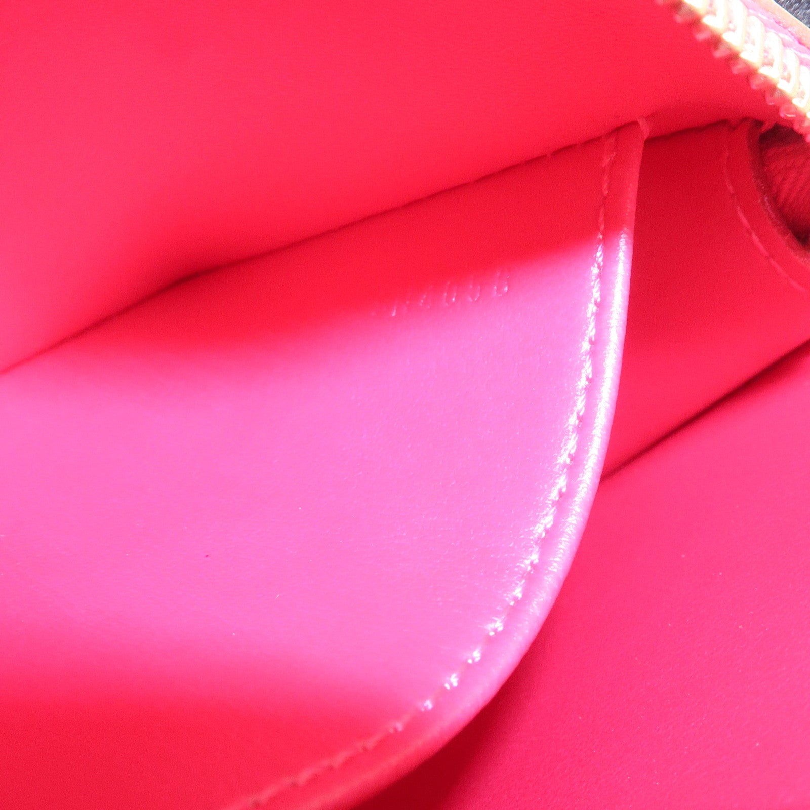 Louis Vuitton Monogram Vernis Trousse Cosmetic Pouch Red M93647