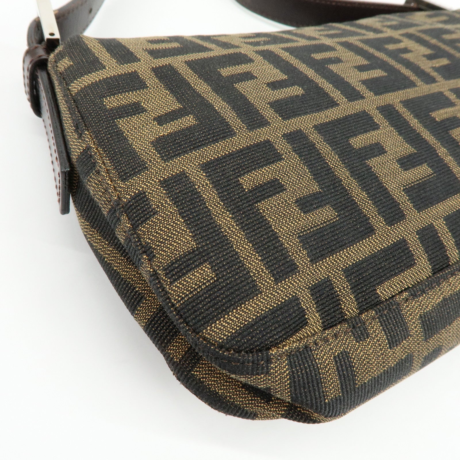 FENDI Mamma Baguette Jacquard Canvas Leather Hand Bag 17132642