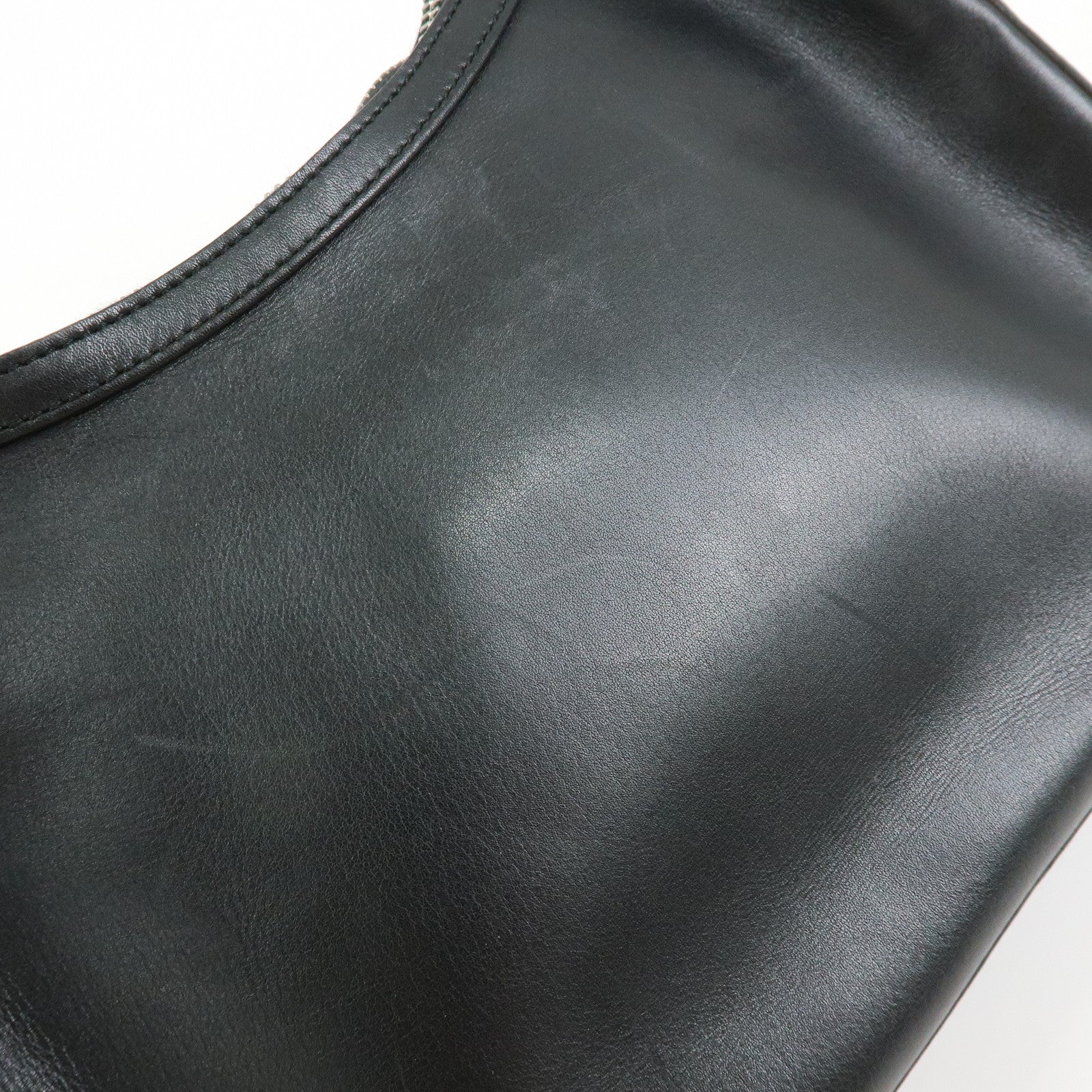 GUCCI Leather Shoulder Bag Hand Bag Black 001・3812・002122