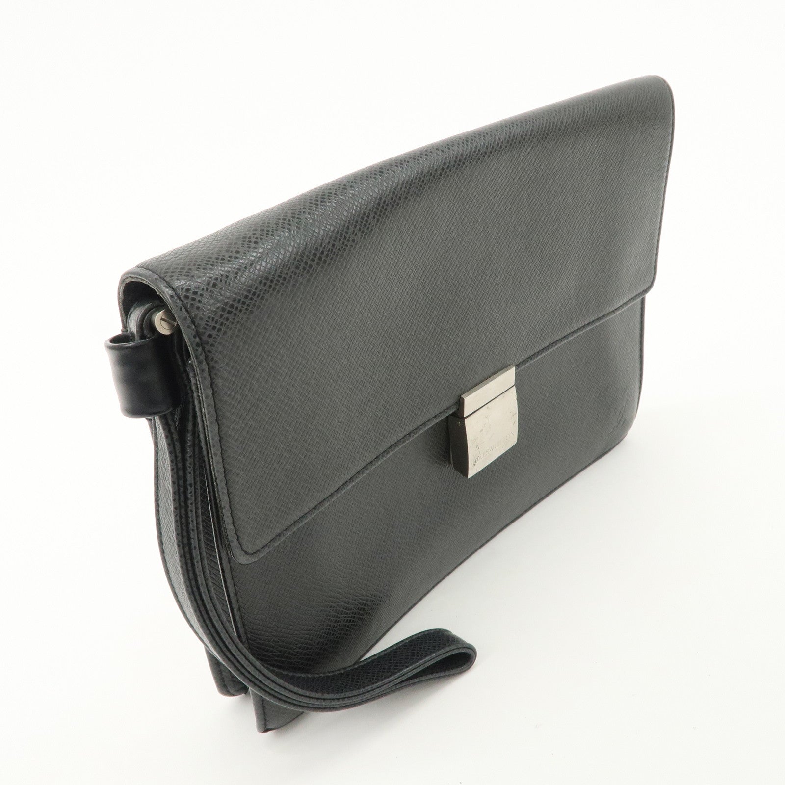 Louis Vuitton Taiga Leather Selenga Clutch Bag Ardoise M30782