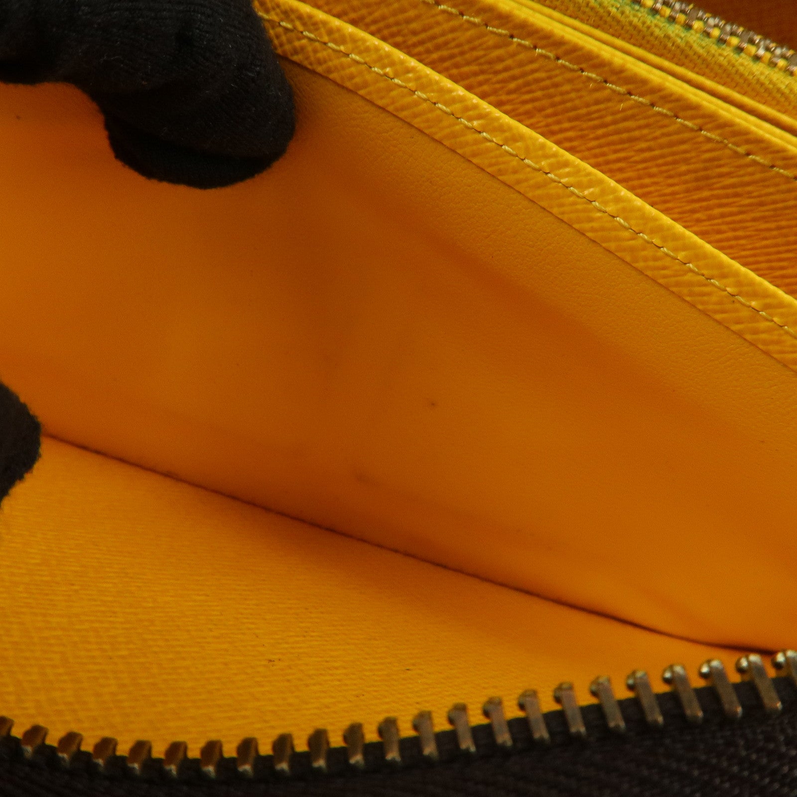 Louis Vuitton Monogram Zippy Wallet Pumpkin Dots Jaune M60449 Used