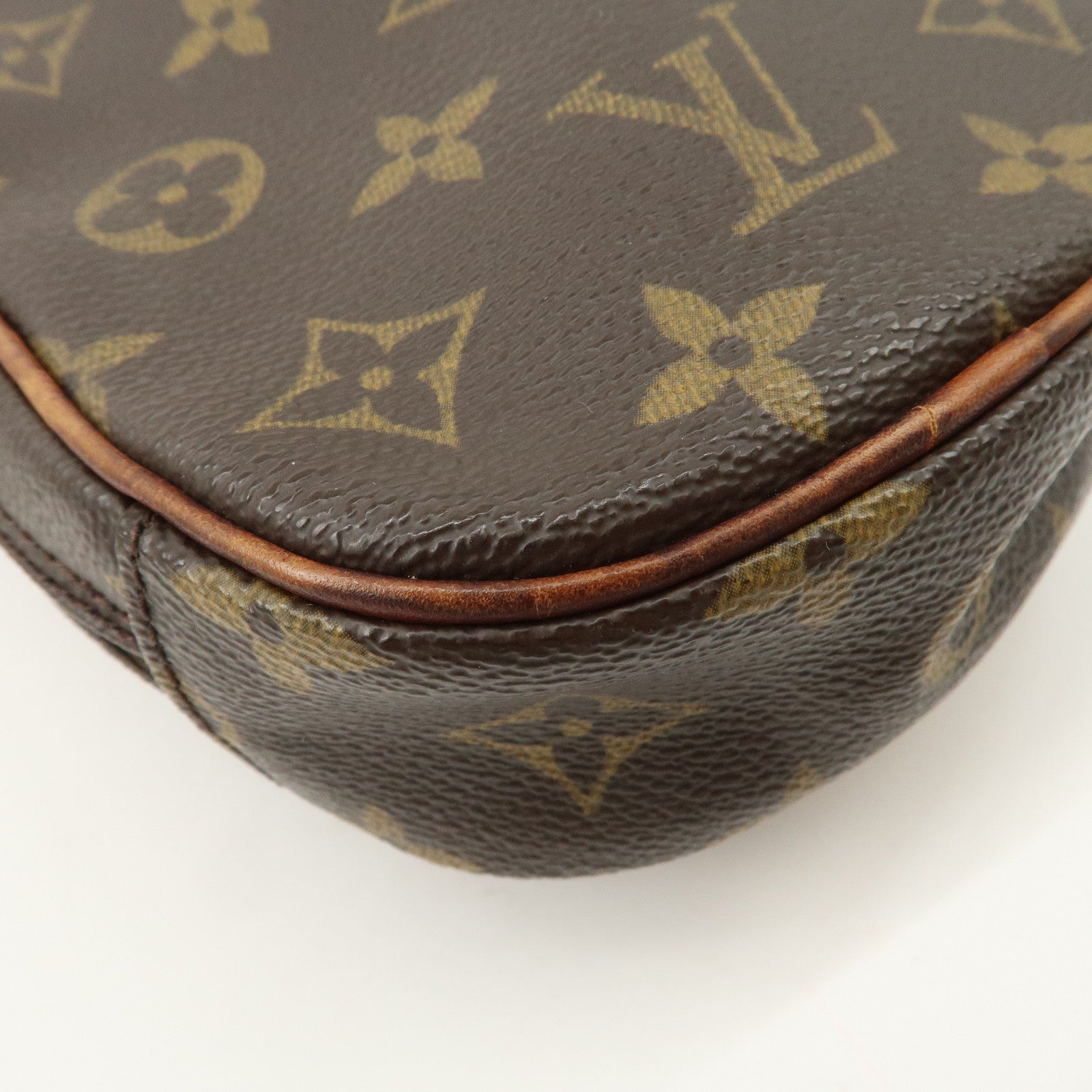 Louis Vuitton Monogram Pochette Gange Cross Body Bag M51870 Used