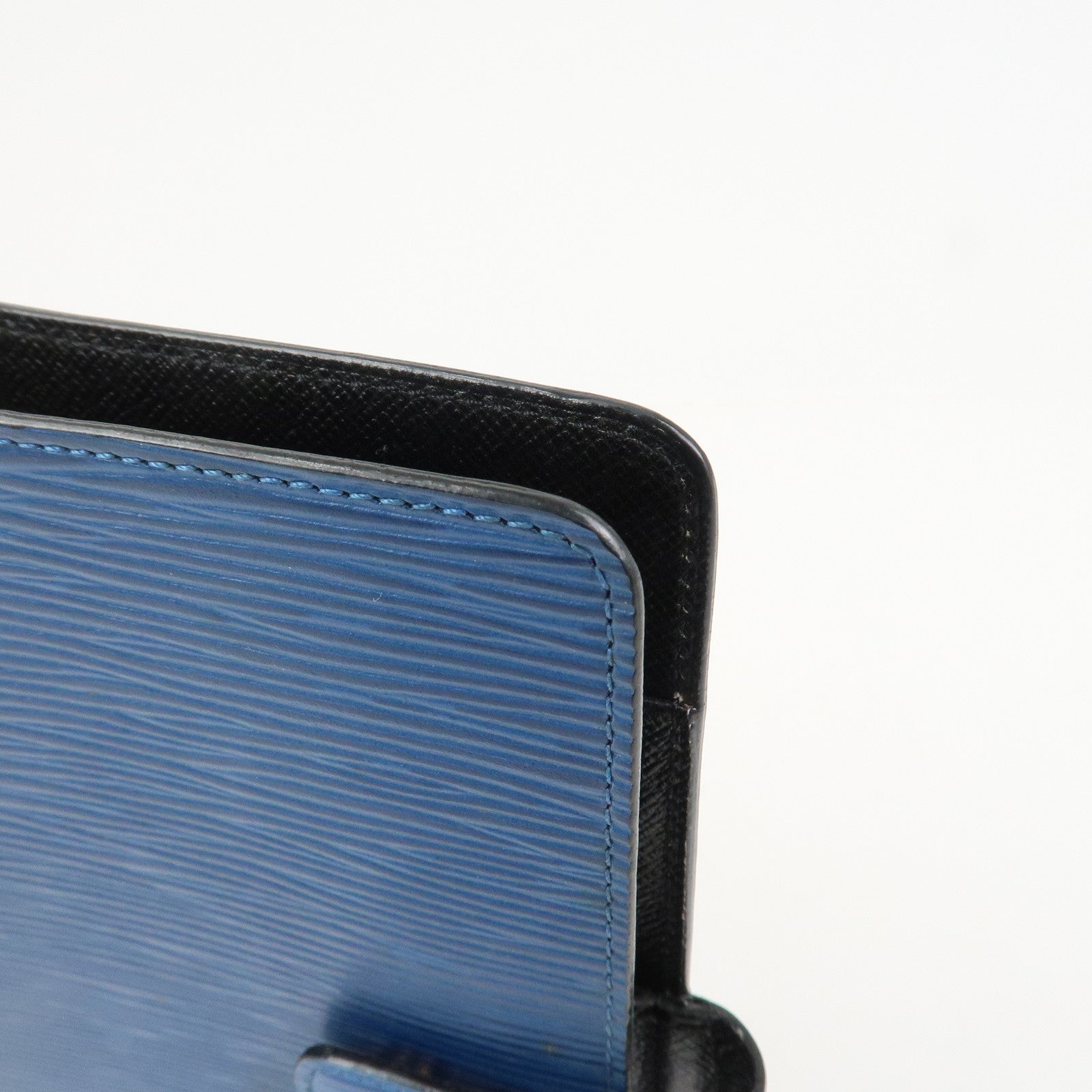 Louis Vuitton Epi Agenda MM Planner Cover Toledo Blue R20045