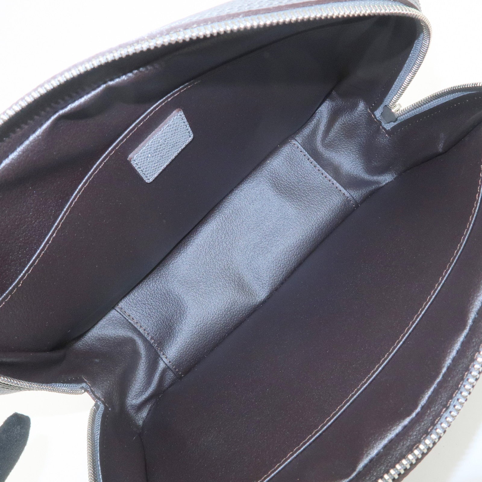 Louis Vuitton Taiga Trousse Toilette GM Pouch Glacier M32663