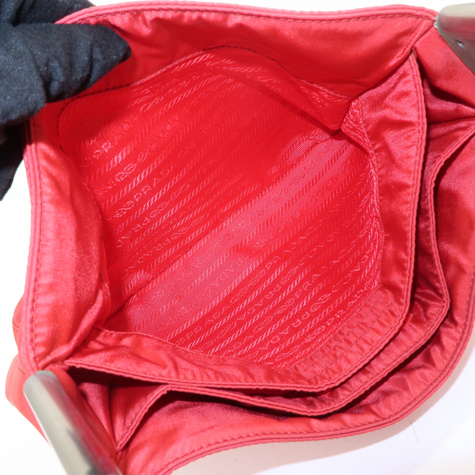 PRADA Nylon Patent Leather Shoulder Bag Red B8844