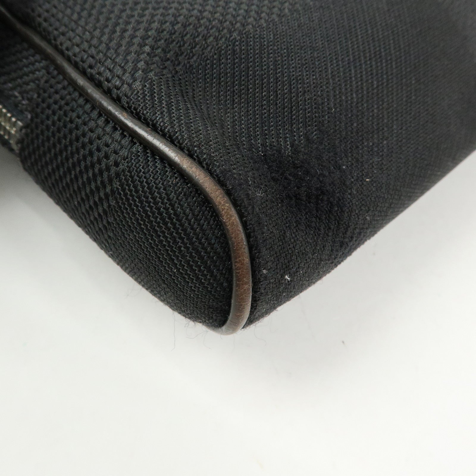 Louis Vuitton Damier Geant Acrobat Waist Bag Noir Black M93620