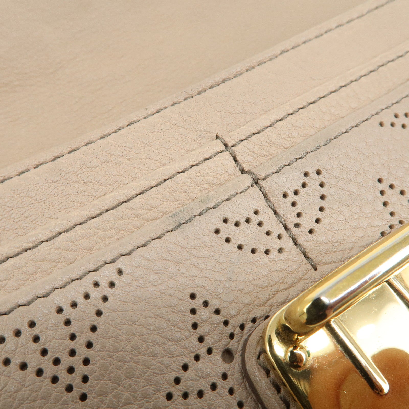 Louis Vuitton Monogram Mahina Portefeuille Iris Long Wallet M58094