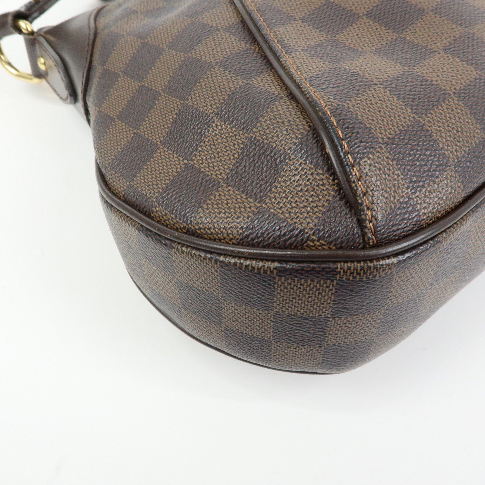 Louis Vuitton Damier Thames GM Shoulder Bag Damier Ebene N48181