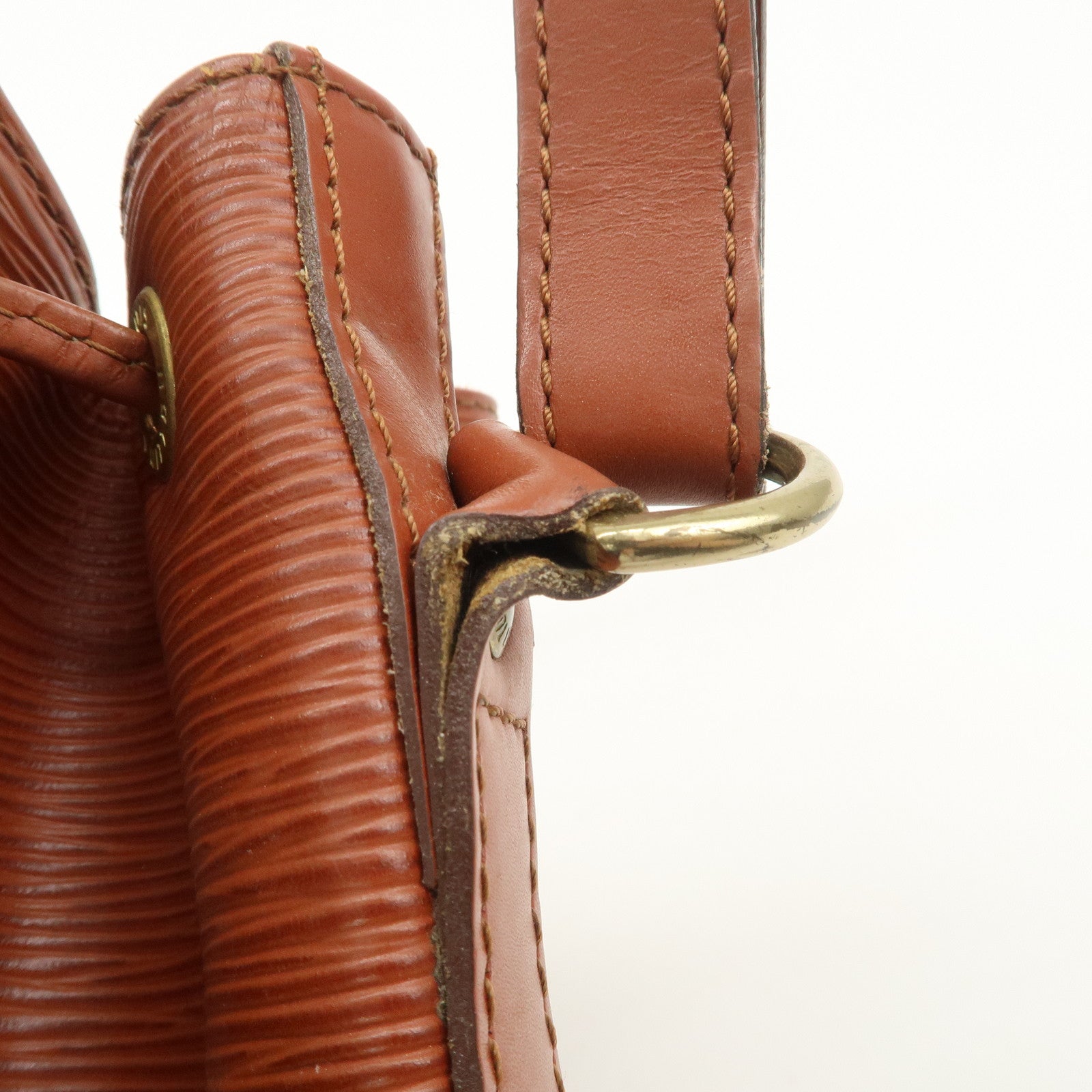 Louis Vuitton Epi Leather Noe Shoulder Bag Kenya Brown M44003