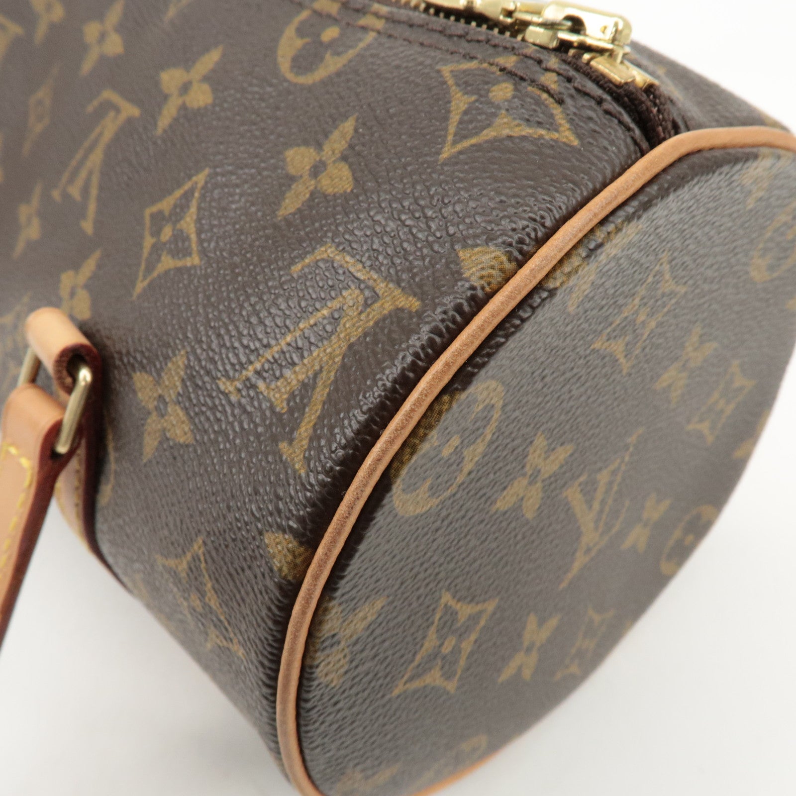 Louis Vuitton Monogram Papillon 26 Hand Bag New Style M51386 Used
