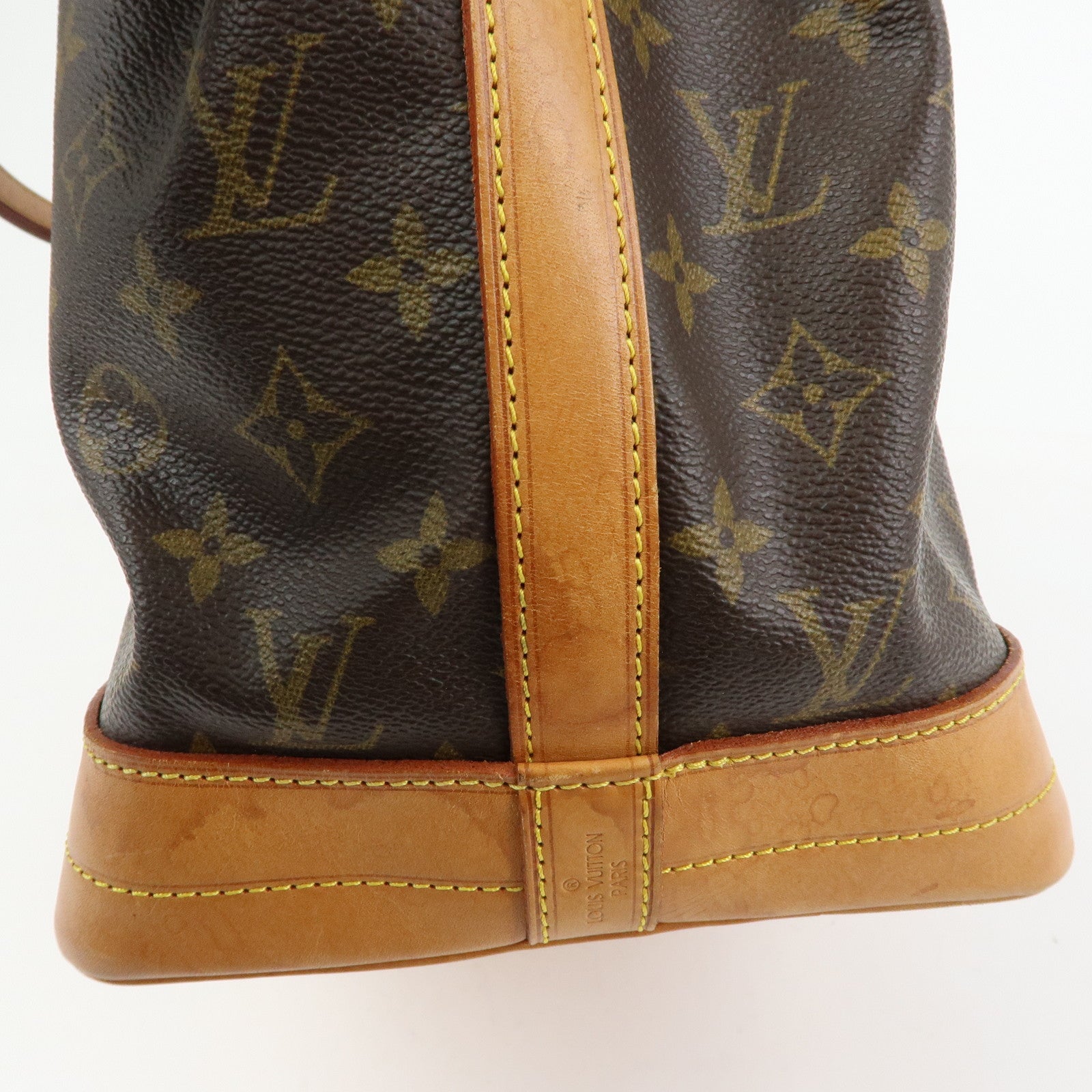 Louis Vuitton Monogram Canvas Leather Noe Shoulder Bag Brown M42224