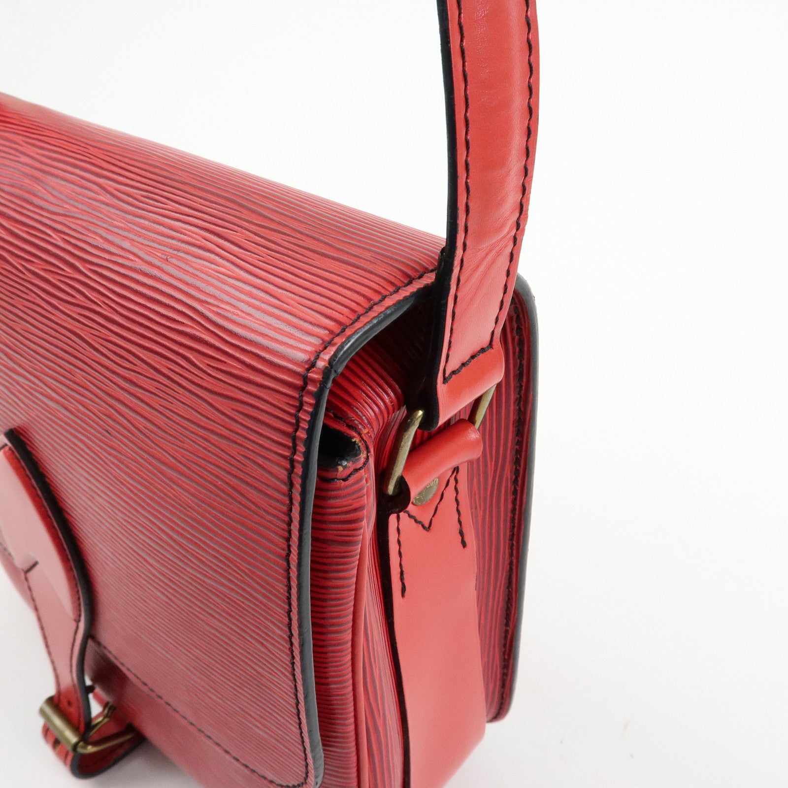 Louis Vuitton Cartouchiere Epi Leather Shoulder Bag Red M52247