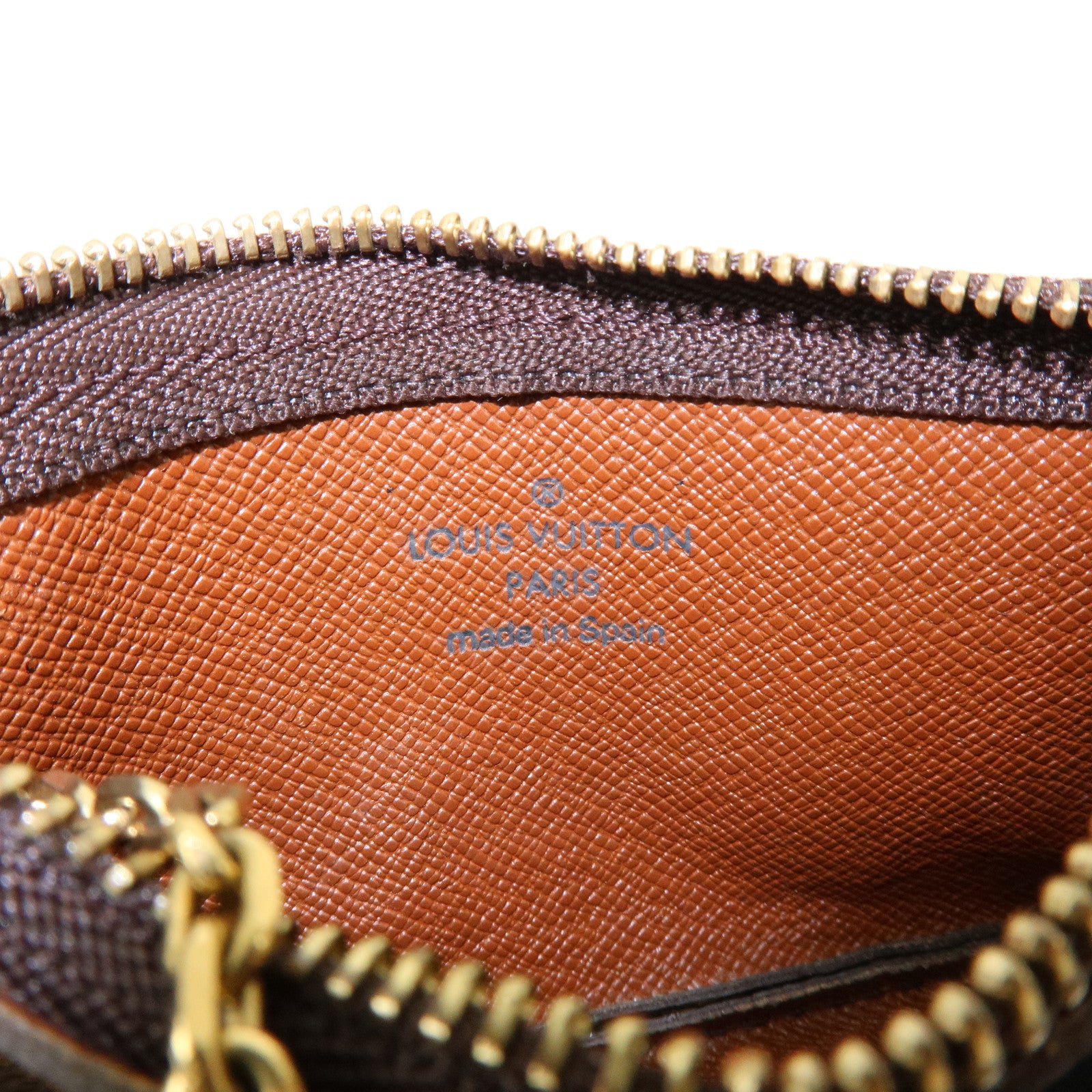 Louis Vuitton Monogram Pochette Cles Coin Case Key Case M62650