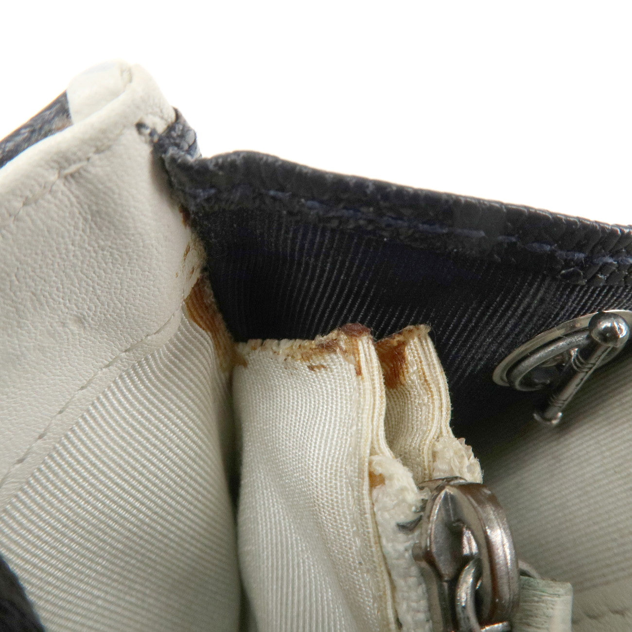 CHANEL Matelasse Leather Chain Long Wallet Dark Navy Bicolore Used