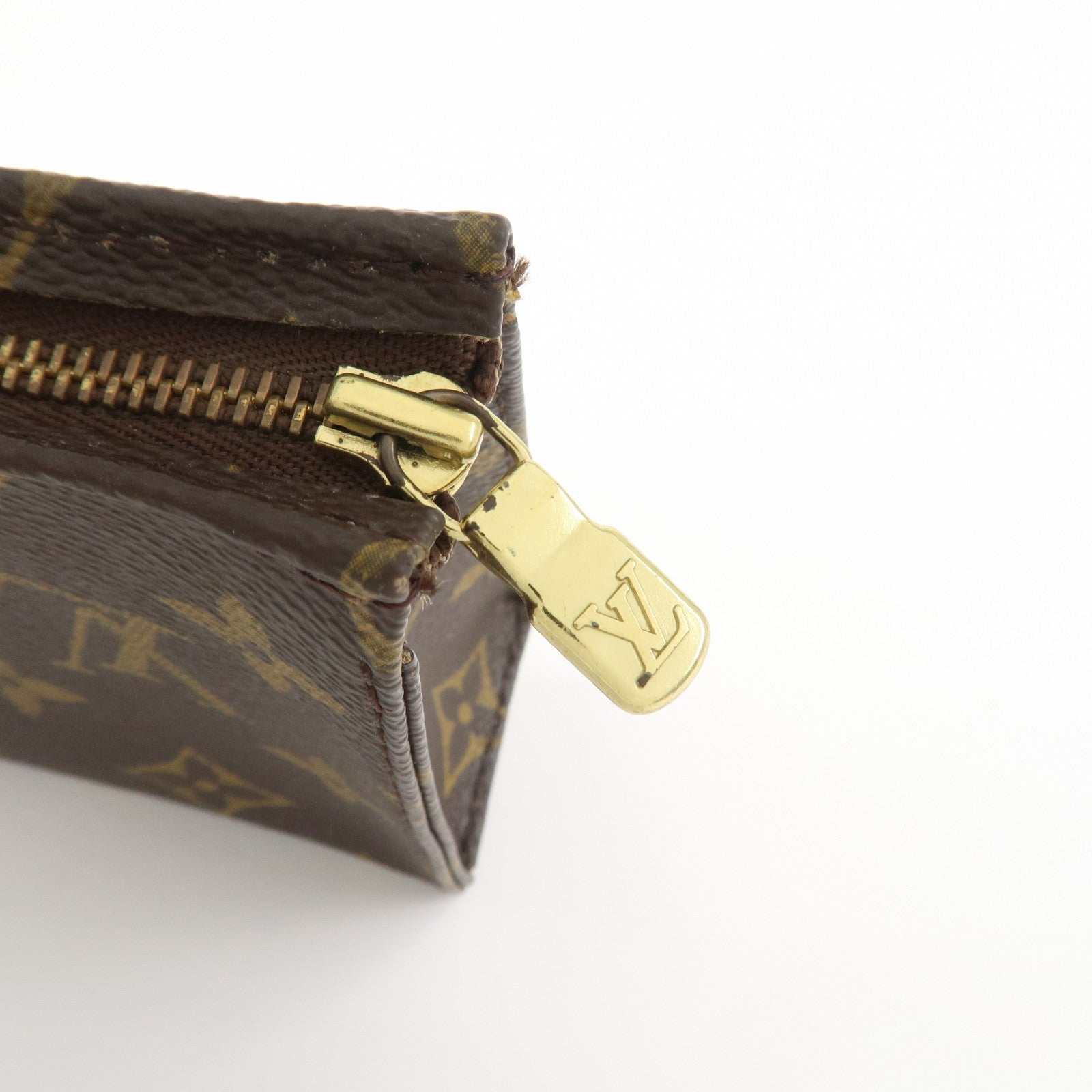 Louis Vuitton Monogram Pochette Toilette 15 Canvas Pouch M47546