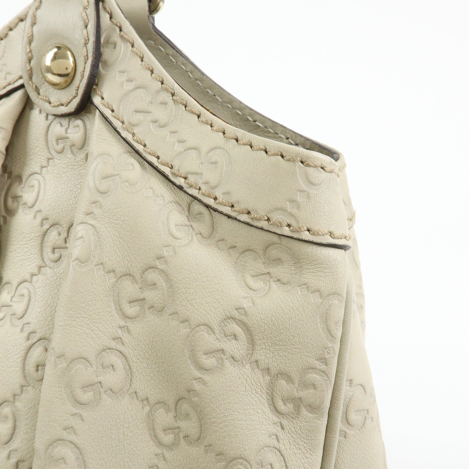 GUCCI Sukey Interlocking G Guccissima Leather Hand Bag Ivory 211944