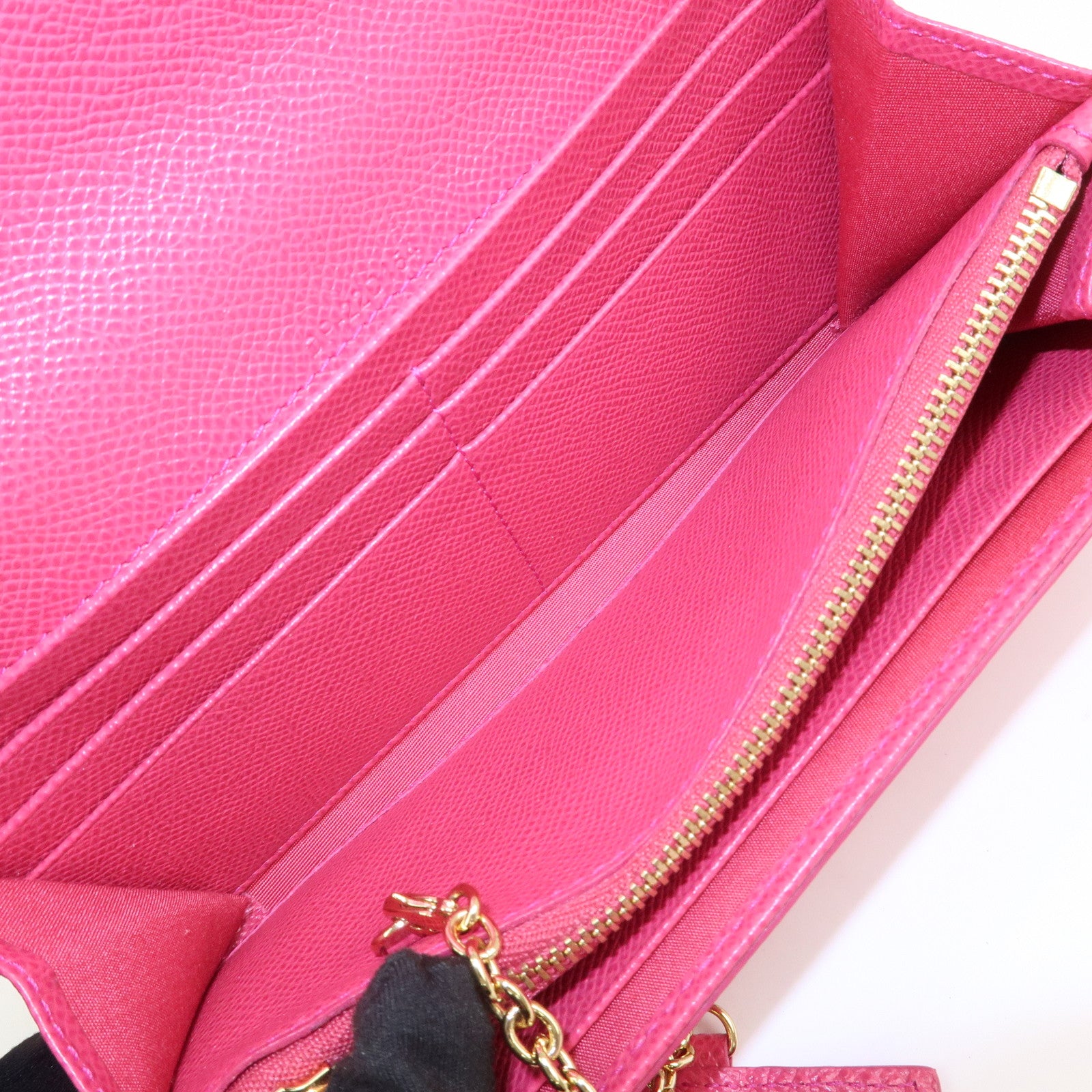 Ferragamo Vara Ribbon Logo Leather Long Wallet Pink