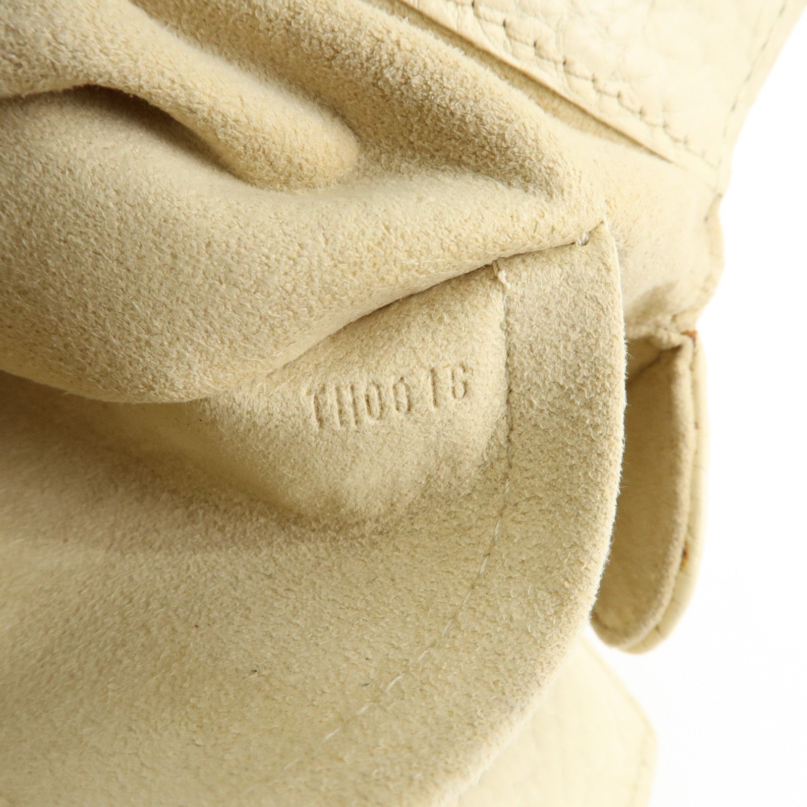 Louis Vuitton Monogram Mini Lin Trapeze PM Canvas Hand Bag M40062