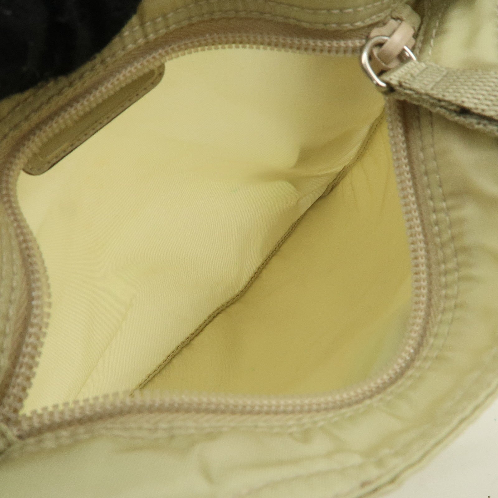 PRADA Triangle Logo Nylon Shoulder Bag Crossbody Bag Beige B7372 Used