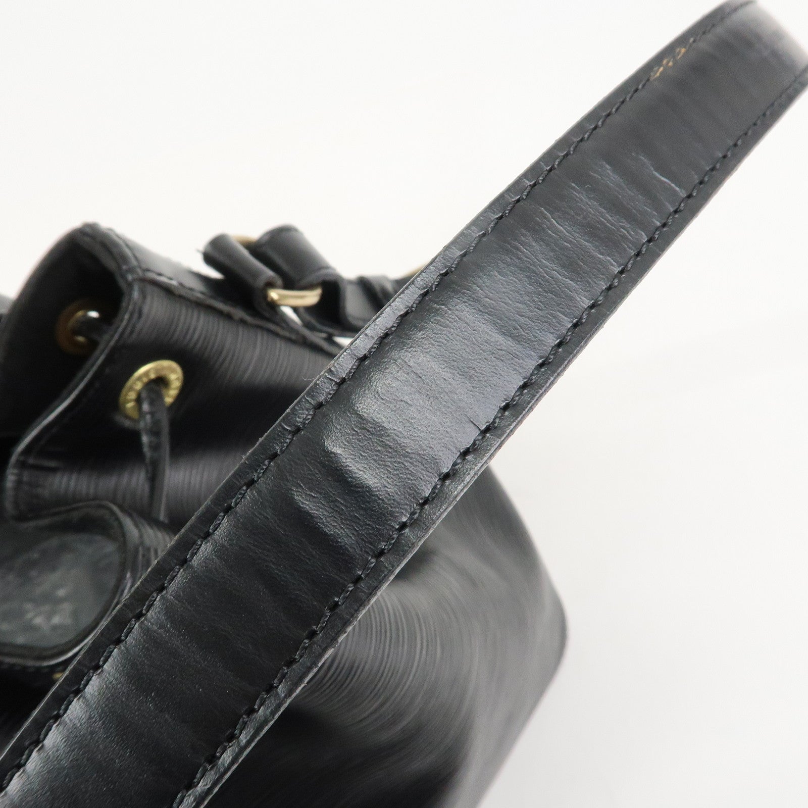 Louis Vuitton Epi Leather Petit Noe Shoulder Bag Noir Black M59012