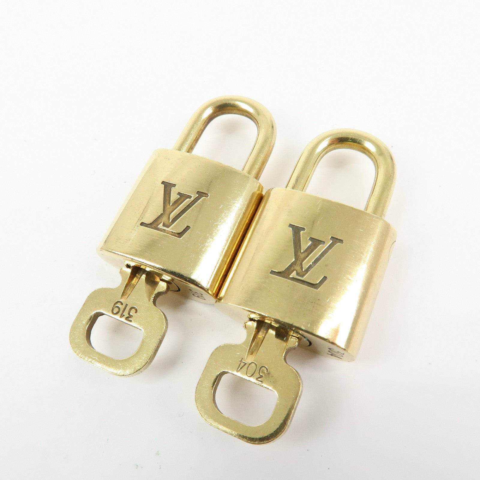Louis Vuitton Set of 10 Lock & Key Cadena Key Lock Used
