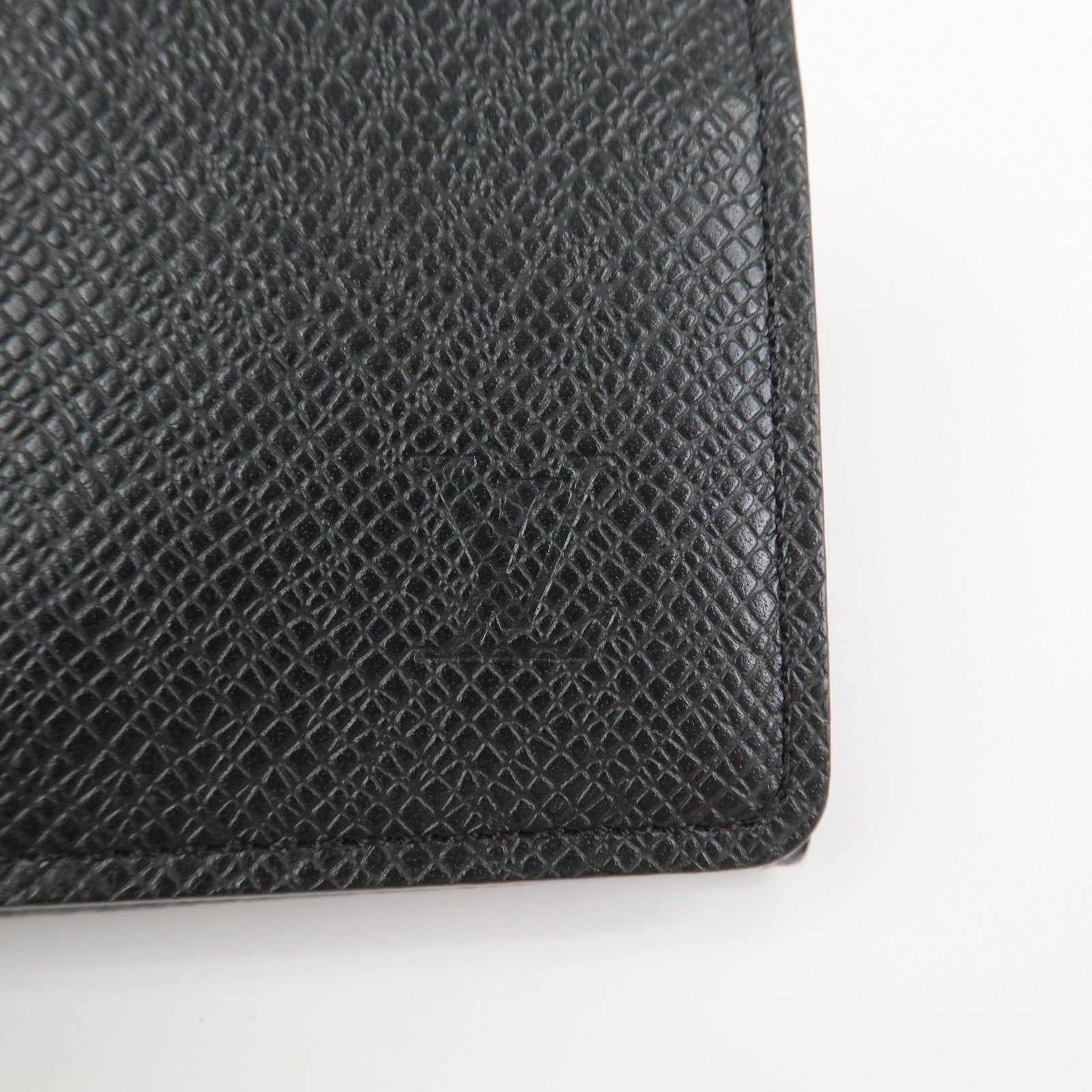 Louis Vuitton Taiga Envelope Carte de Visite NM Card Case M64595