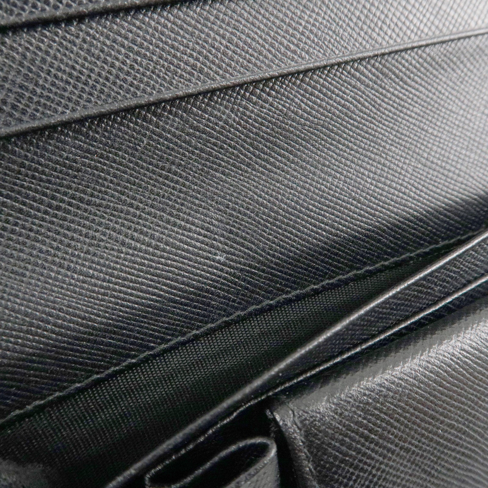 PRADA Nylon Leather Round Zippy Long Wallet Black M822 Used