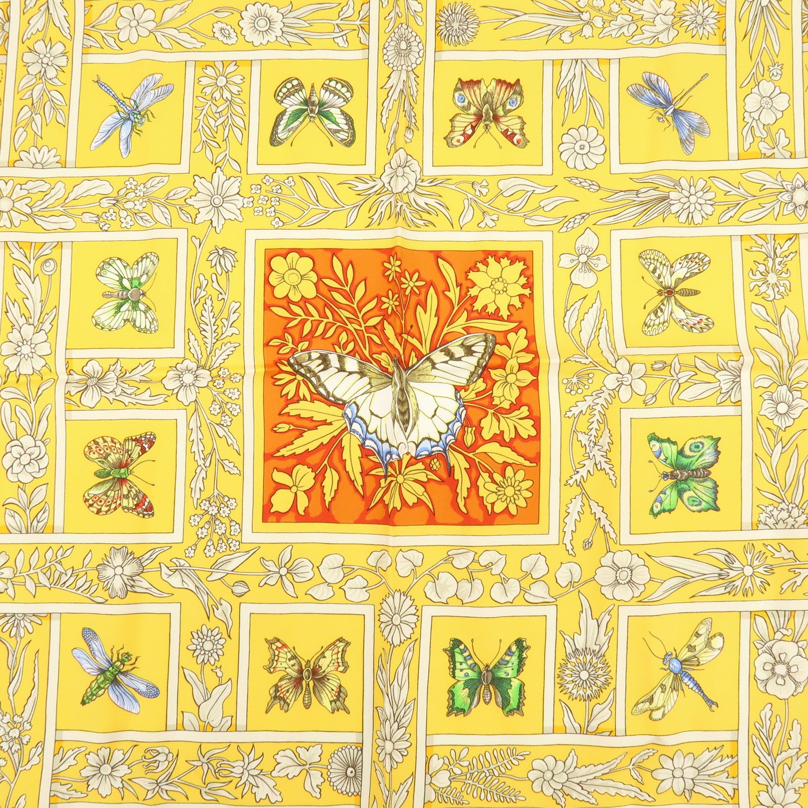 HERMES Carre 90 Silk 100% Joyaux de lete Scarf Yellow Red