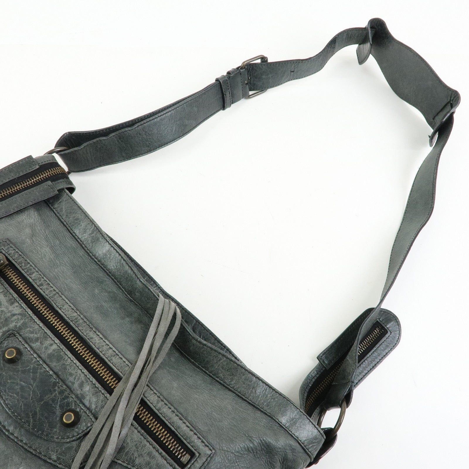 BALENCIAGA Leather The Messenger Bag Shoulder Crossbody Bag 177289