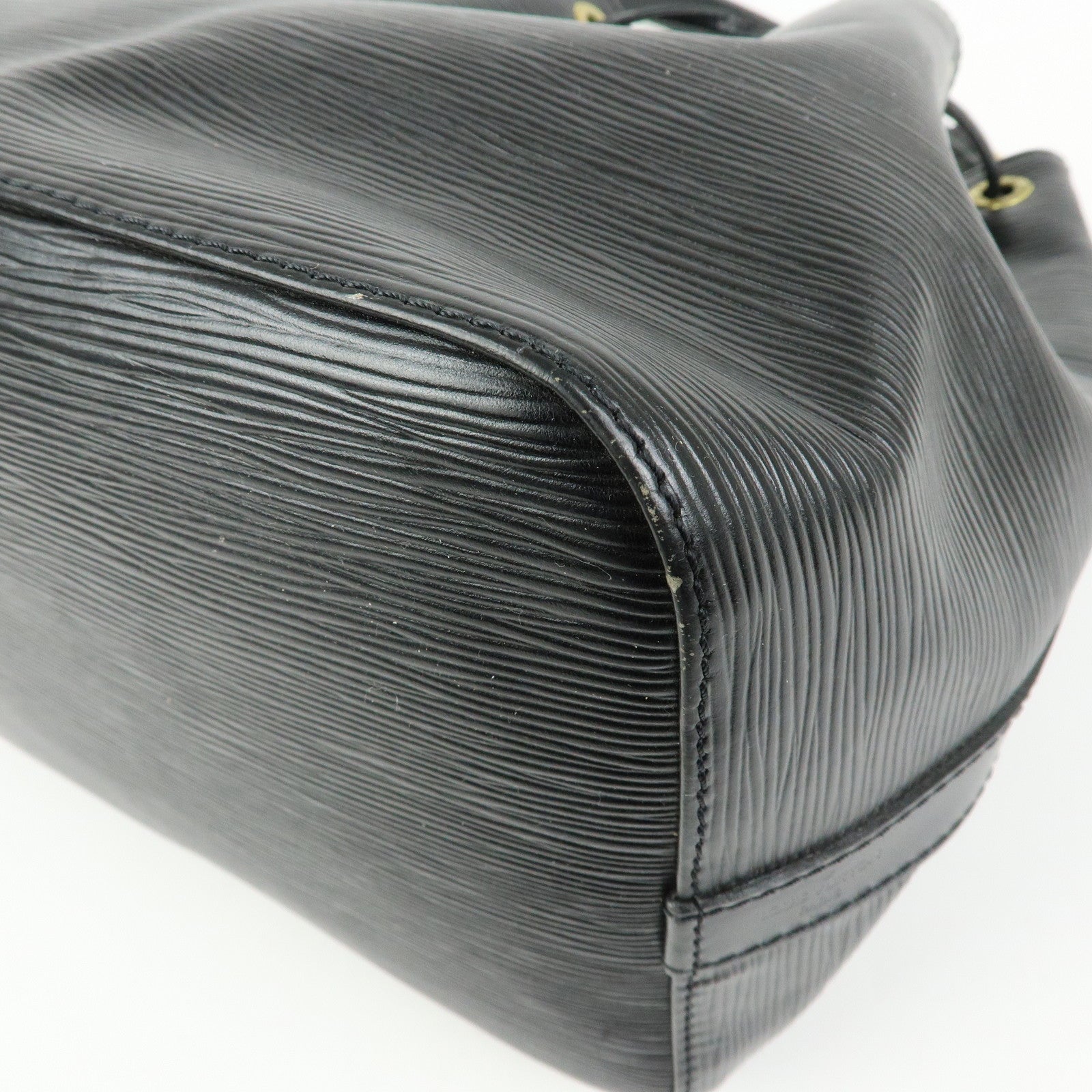 Louis Vuitton Epi Petit Noe Shoulder Bag Noir Black M59012