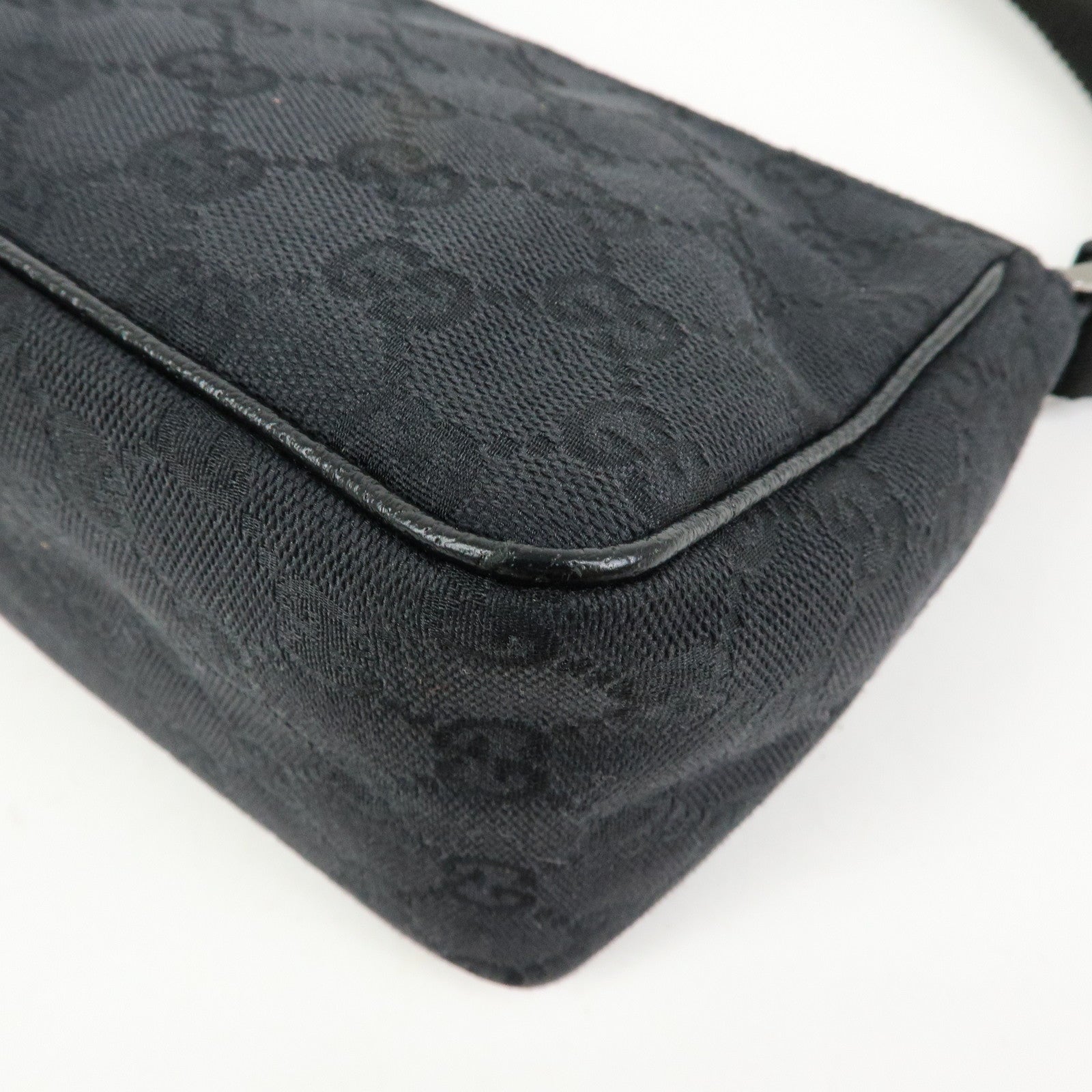 GUCCI Logo GG Canvas Leather Small Hand Bag Pouch Black 106644