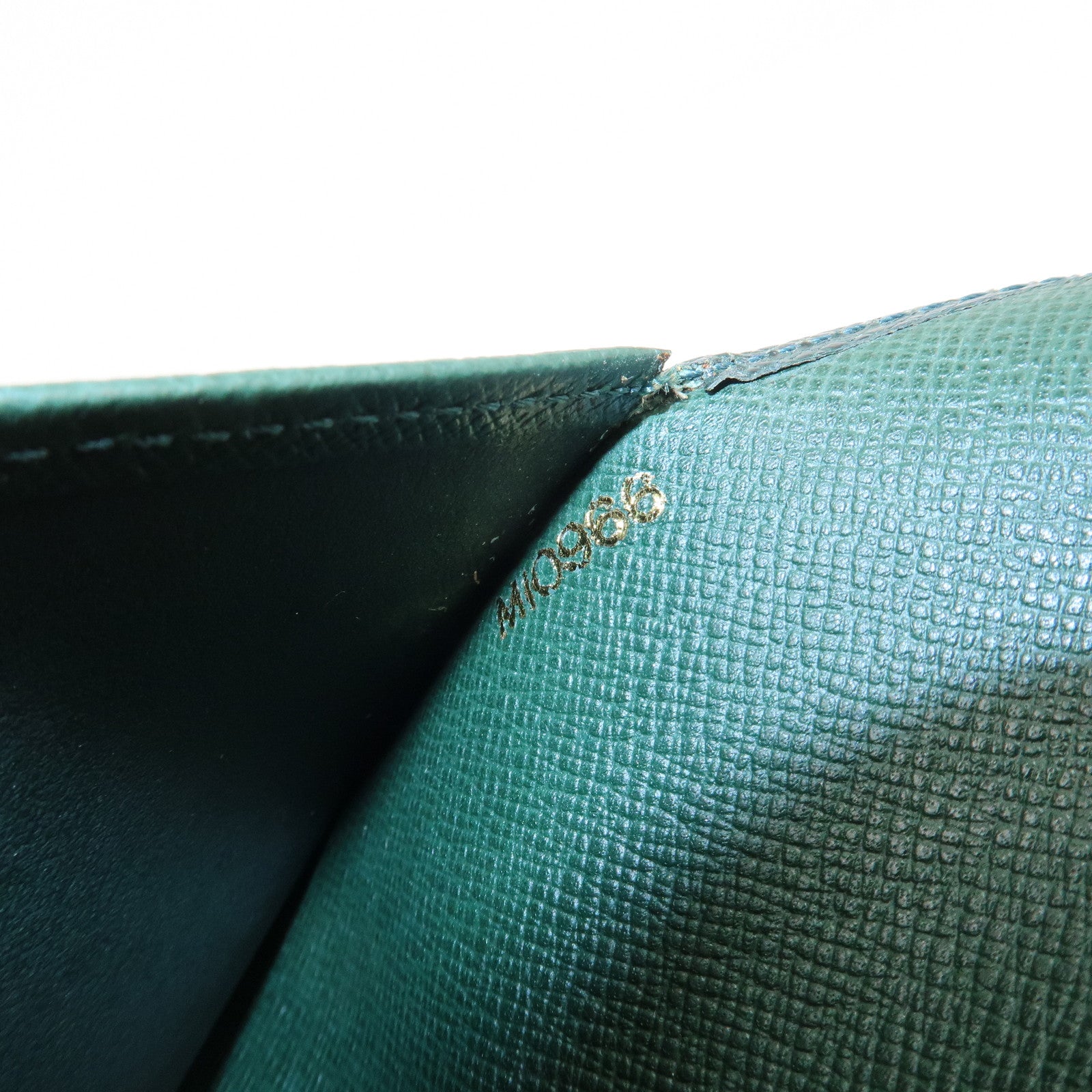 Louis Vuitton Taiga Leather Agenda GM Planner Cover Epicea R20404 Used