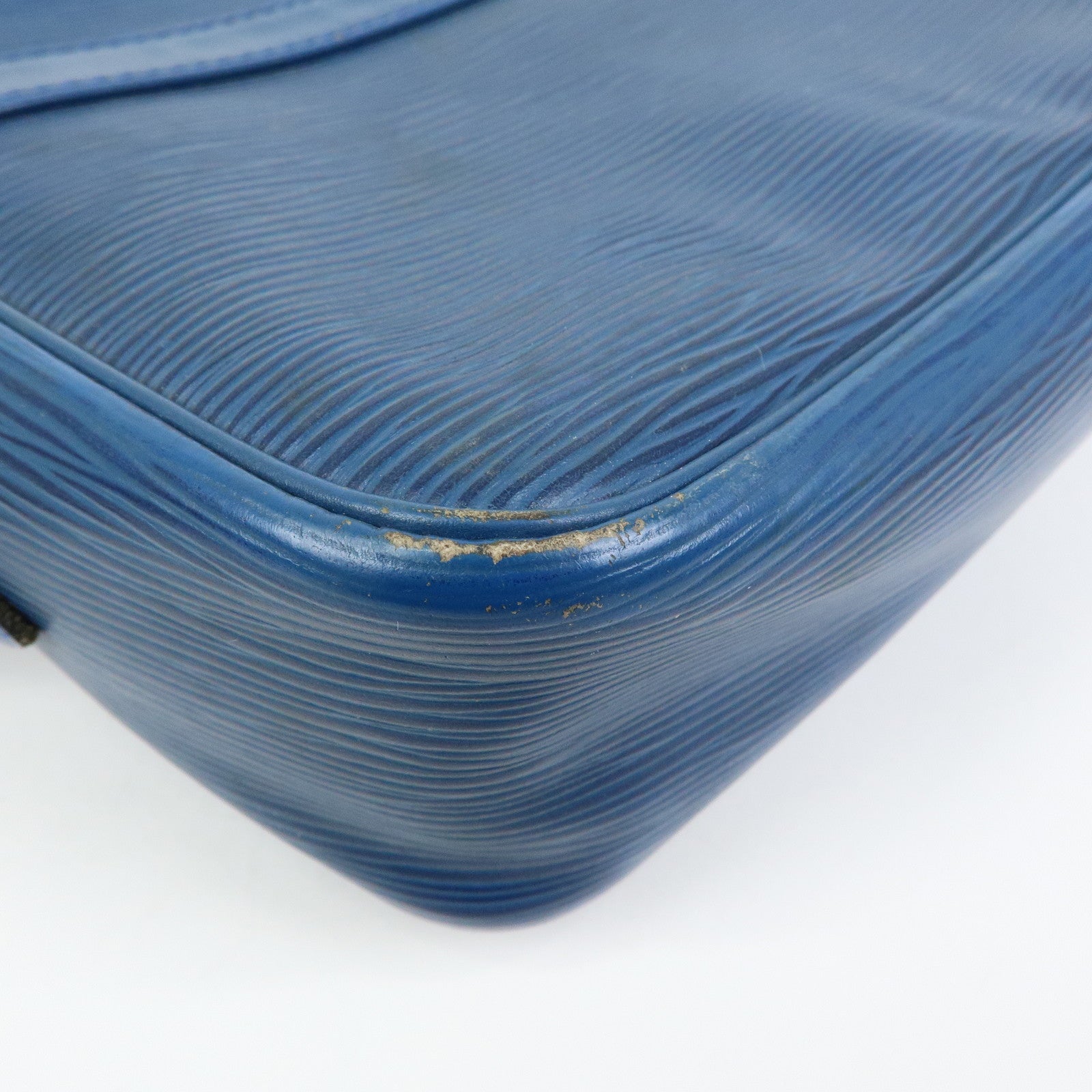 Louis Vuitton Epi Trocadero 27 Shoulder Bag Toledo Blue M51315