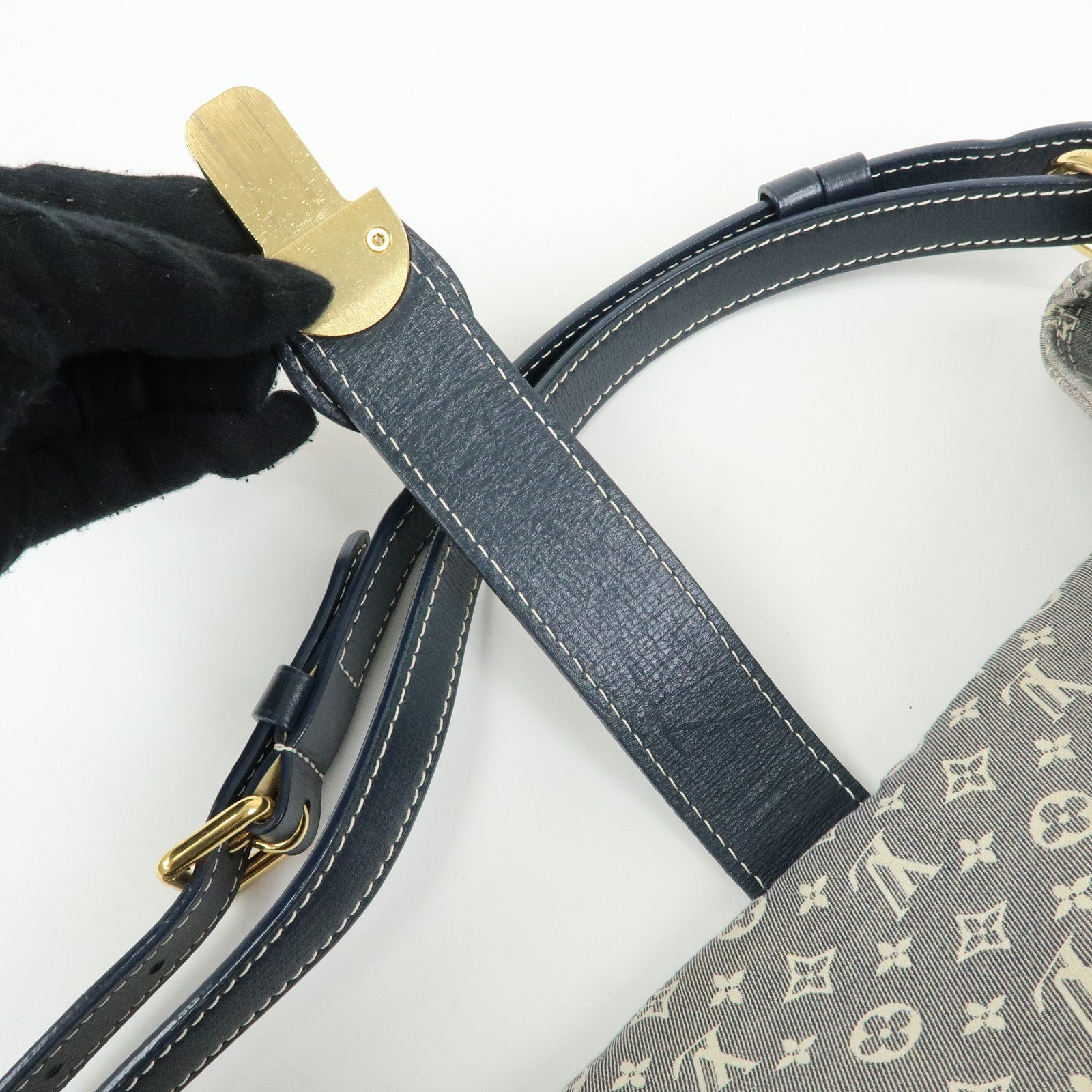 Louis Vuitton Monogram Idylle Romance Shoulder Bag Encre M56700