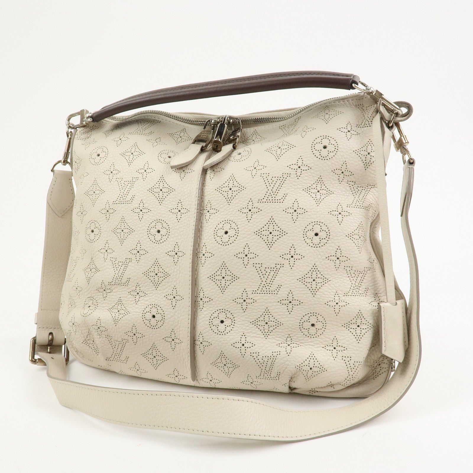 Louis Vuitton Monogram Mahina Selene PM Shoulder Bag Blanc M94275