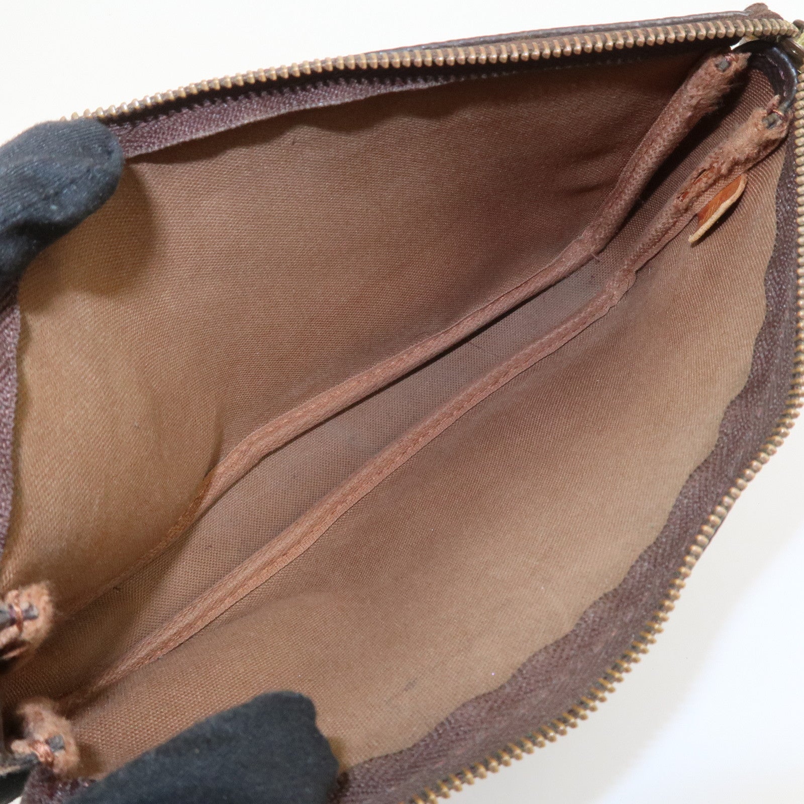 Louis Vuitton Monogram Pochette Accessoires Pouch Hand Bag M51980