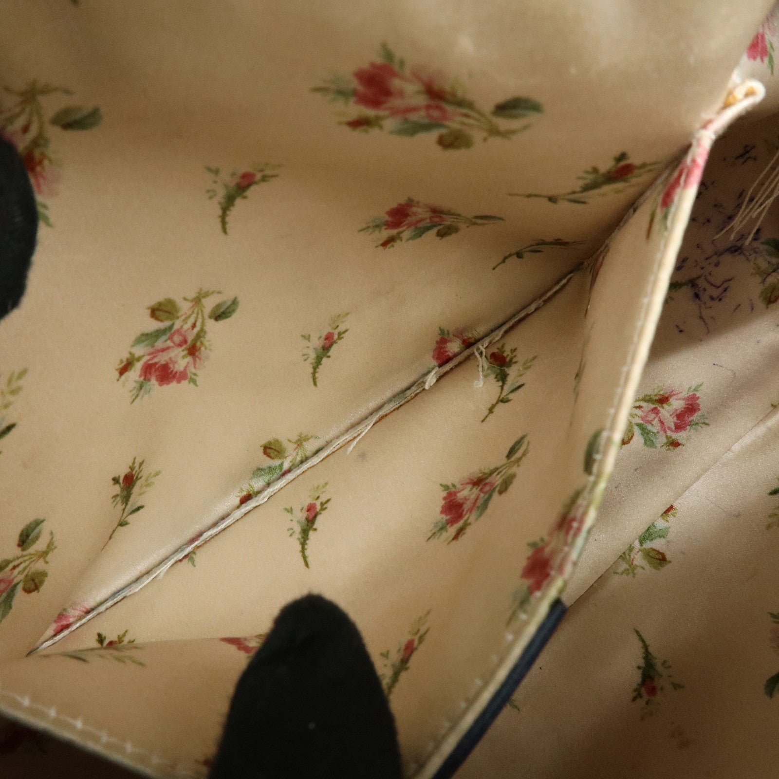 GUCCI GG Marmont Flower Embroidery Leather Shoulder Bag 447632