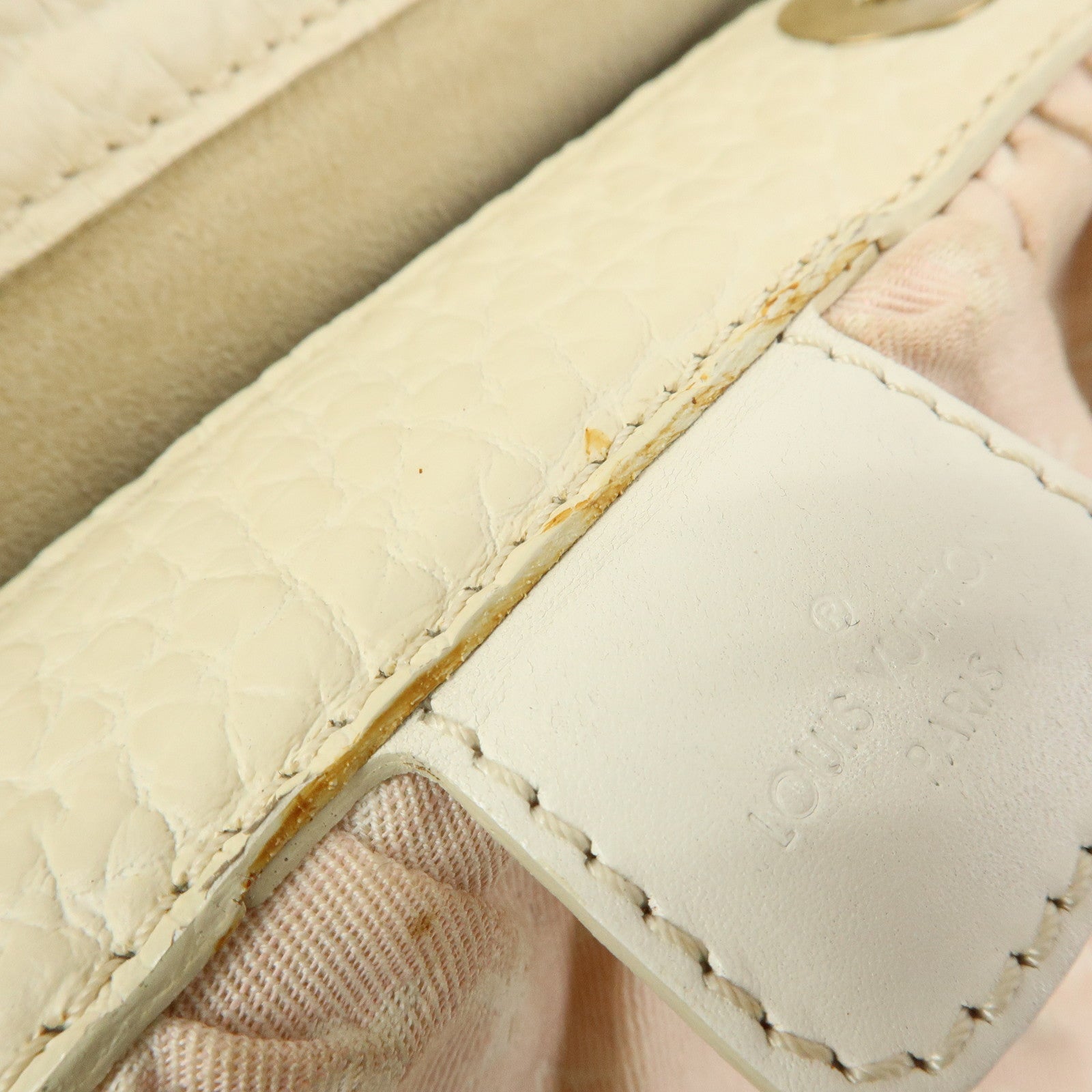 Louis Vuitton Monogram Mini Lin Trapes PM Rose M40062