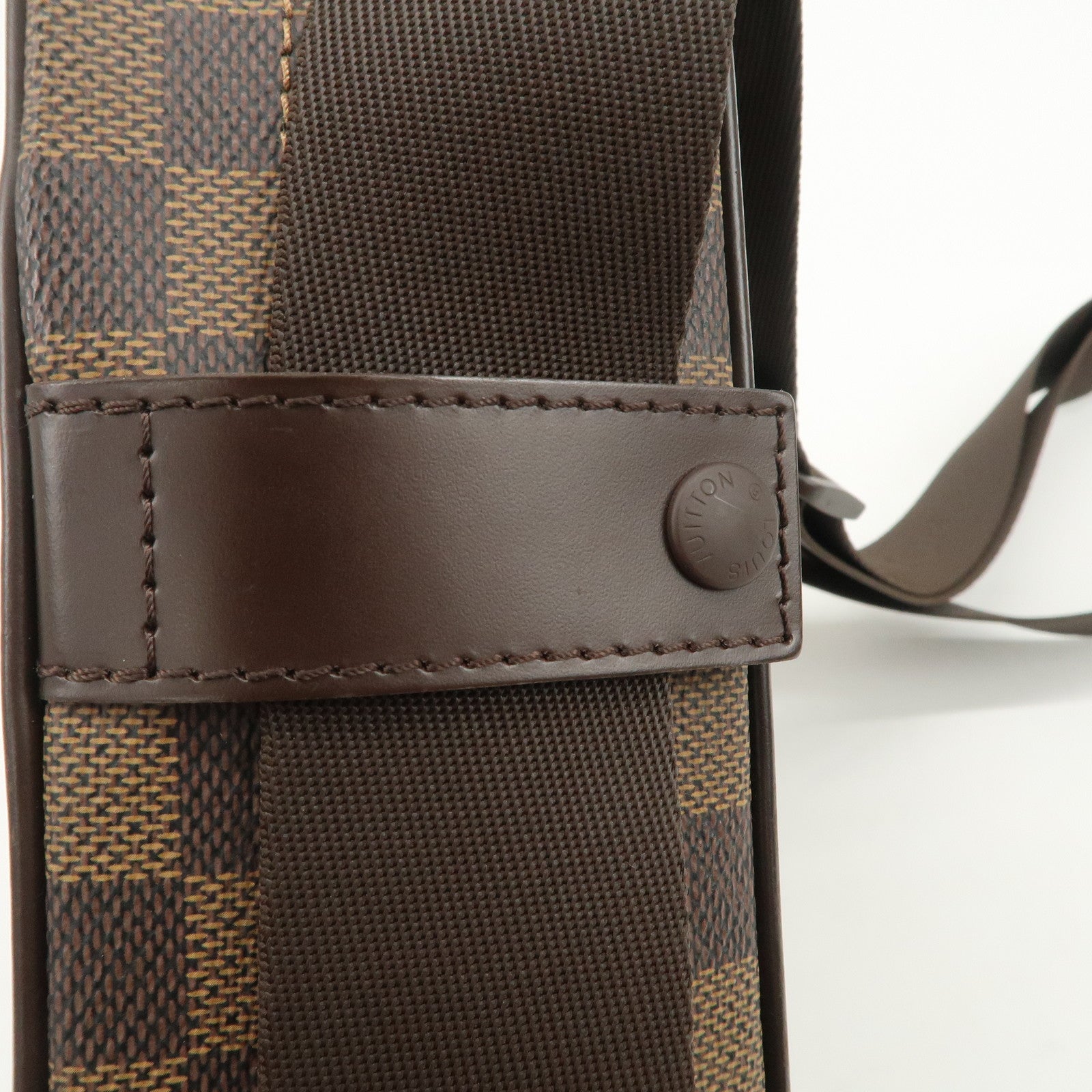 Louis Vuitton Damier Olaf PM Crossbody Shoulder Bag Brown N41442