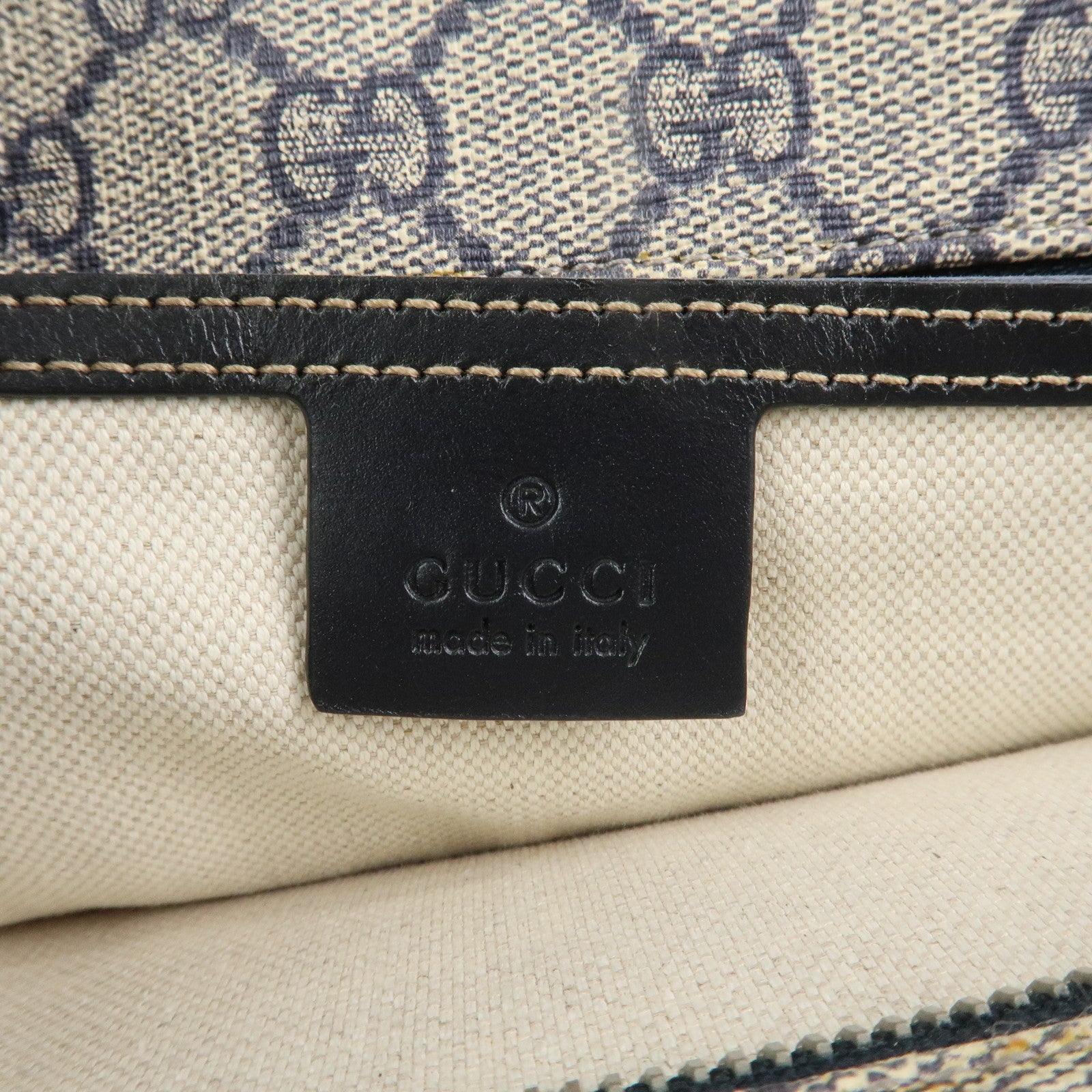 GUCCI GG Supreme PVC Leather Tote Bag Hand Bag Beige Black 211138