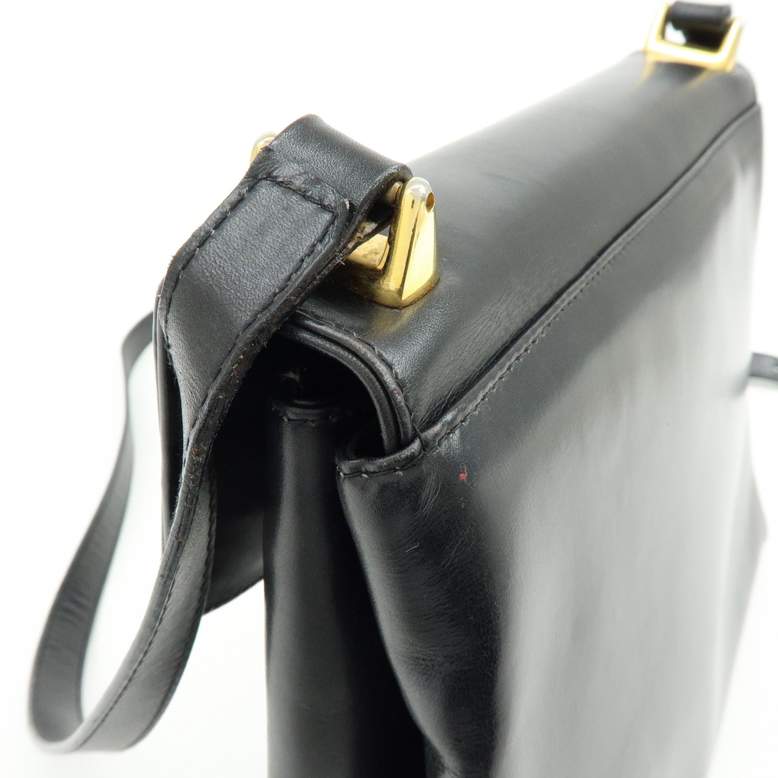 Ferragamo Gancini Leather Shoulder Bag Crossbody Bag Black